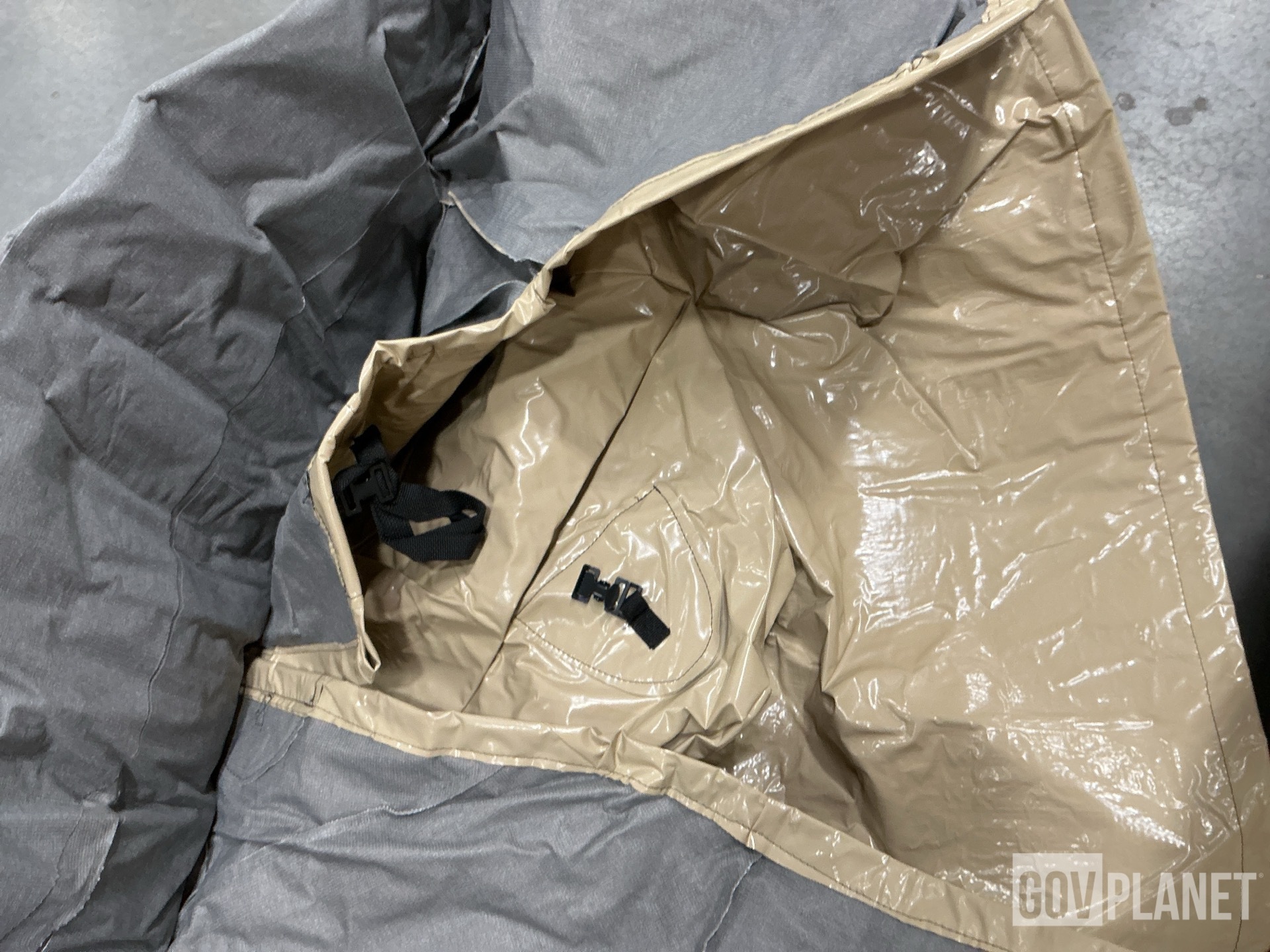 (20) Transhield M6613XTT Vehicular Body Fitted Covers