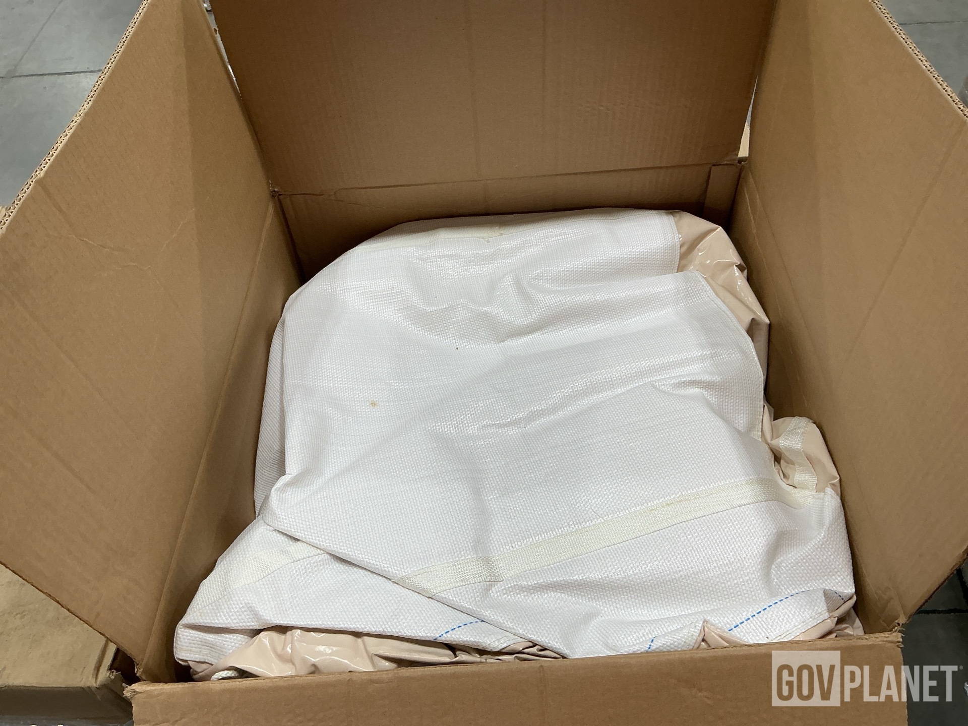 (20) Transhield M6613XTT Vehicular Body Fitted Covers