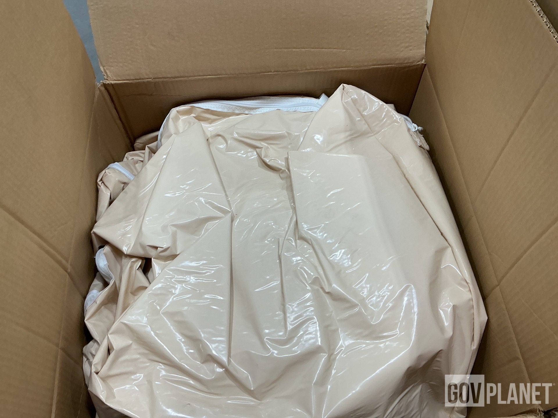 (20) Transhield M6613XTT Vehicular Body Fitted Covers