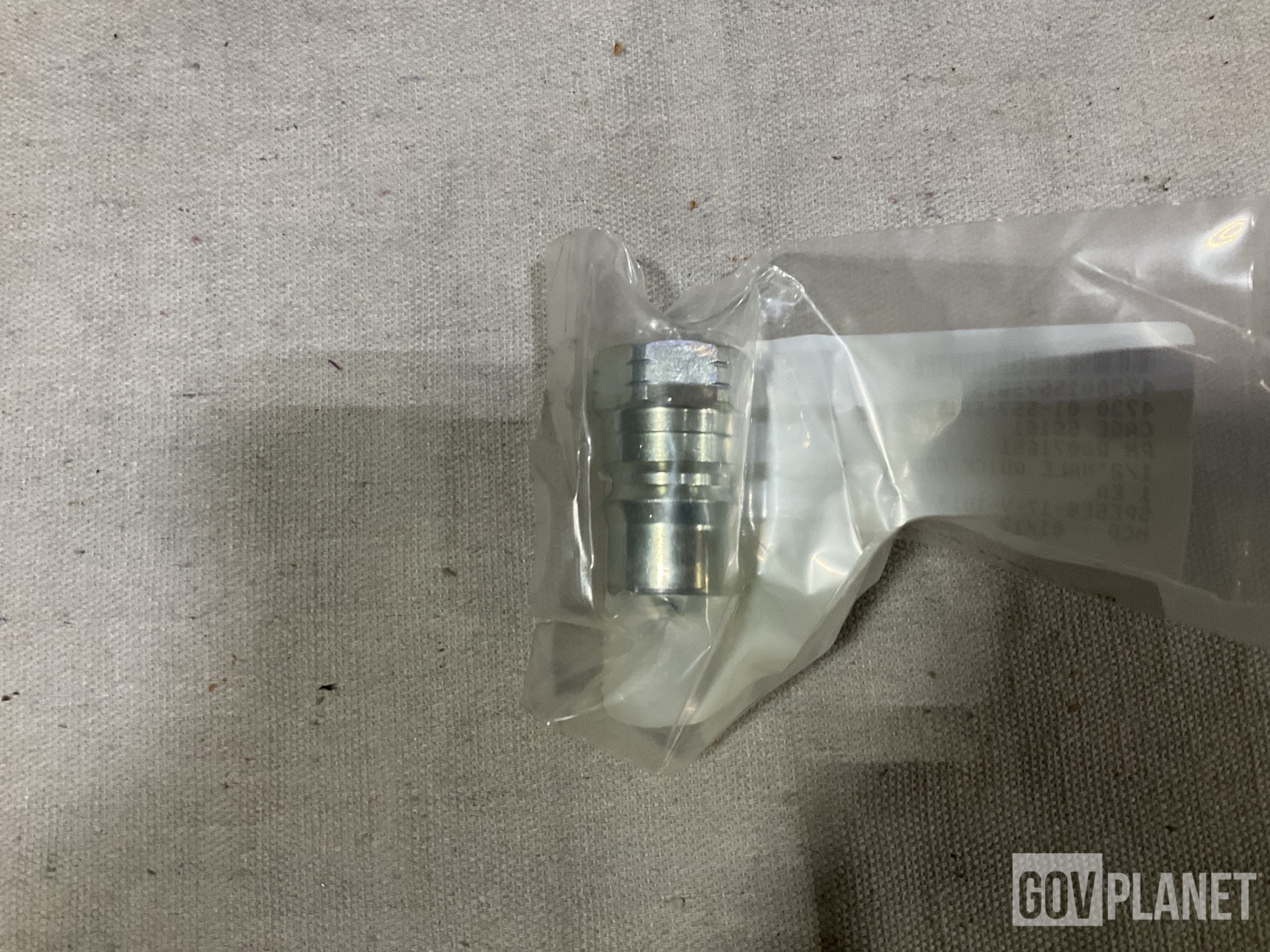 (314) General Dynamics R0071651 Quick Disconnect Coupling Halves