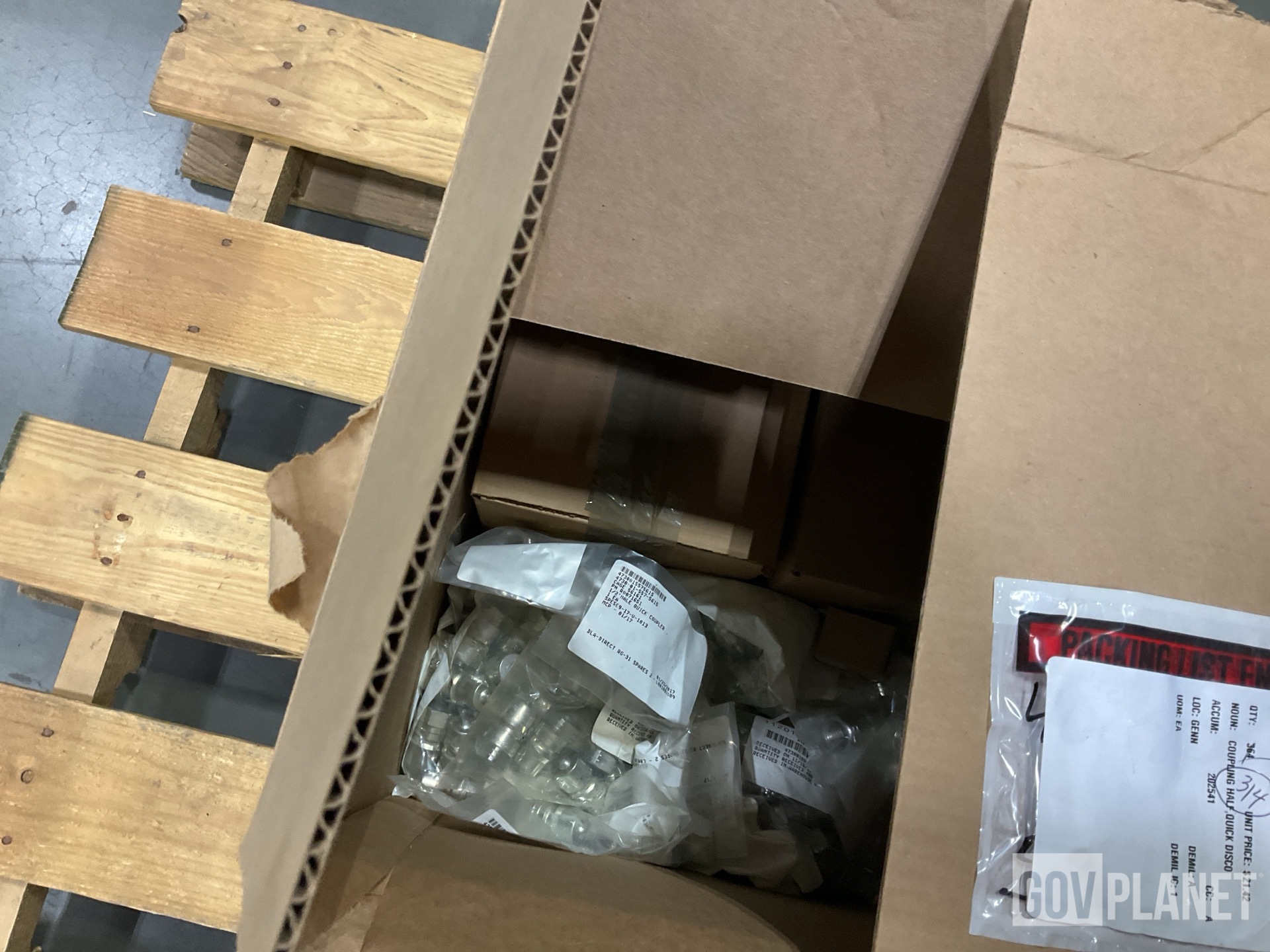 (314) General Dynamics R0071651 Quick Disconnect Coupling Halves