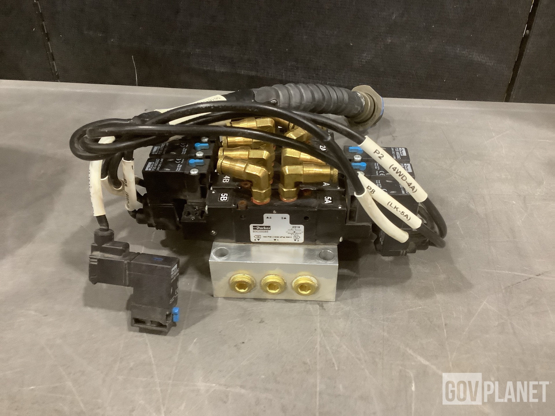 General Dynamics 10654308-011 Air Line Manifold