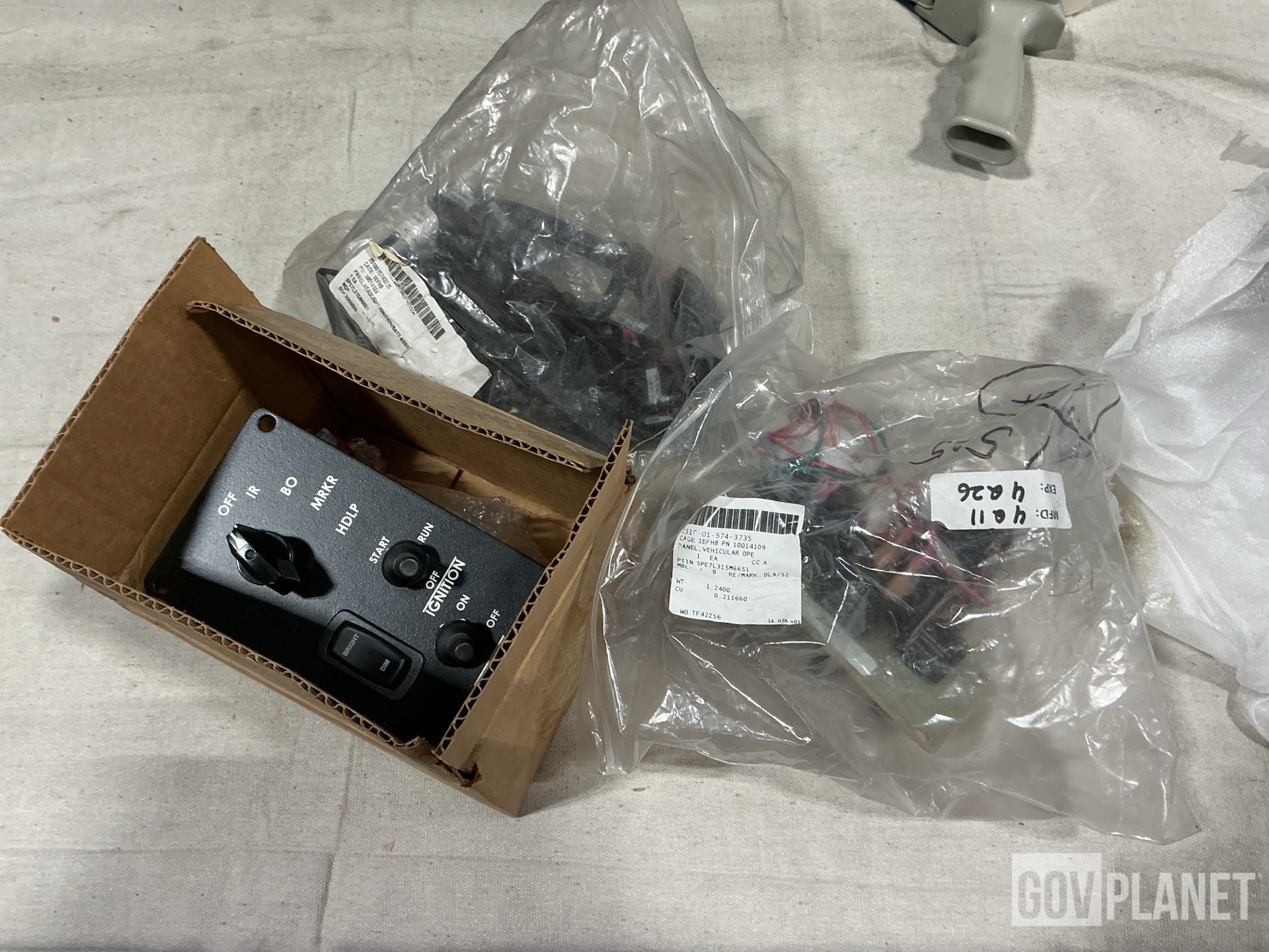 (26) General Dynamics 10014109 Vehicular Operation Panels