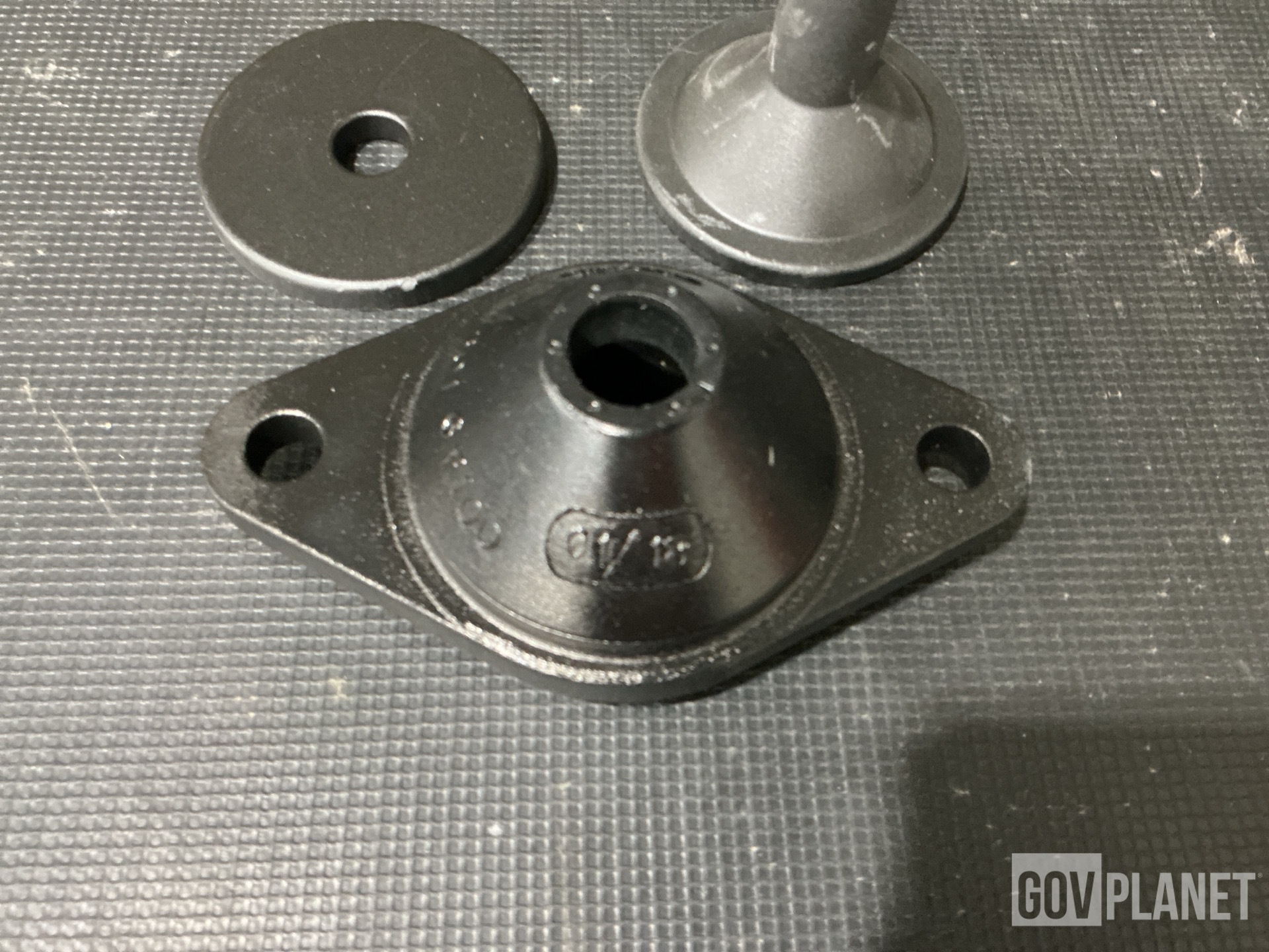 (6) Worm Wheel Gear Sectors, (1) Circuit Card Assembly & Assorted Items