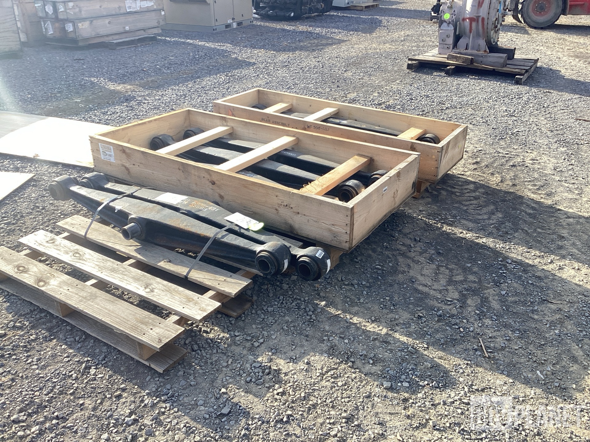 (7) Oshkosh 1302000 Equalizing Beam Assemblies