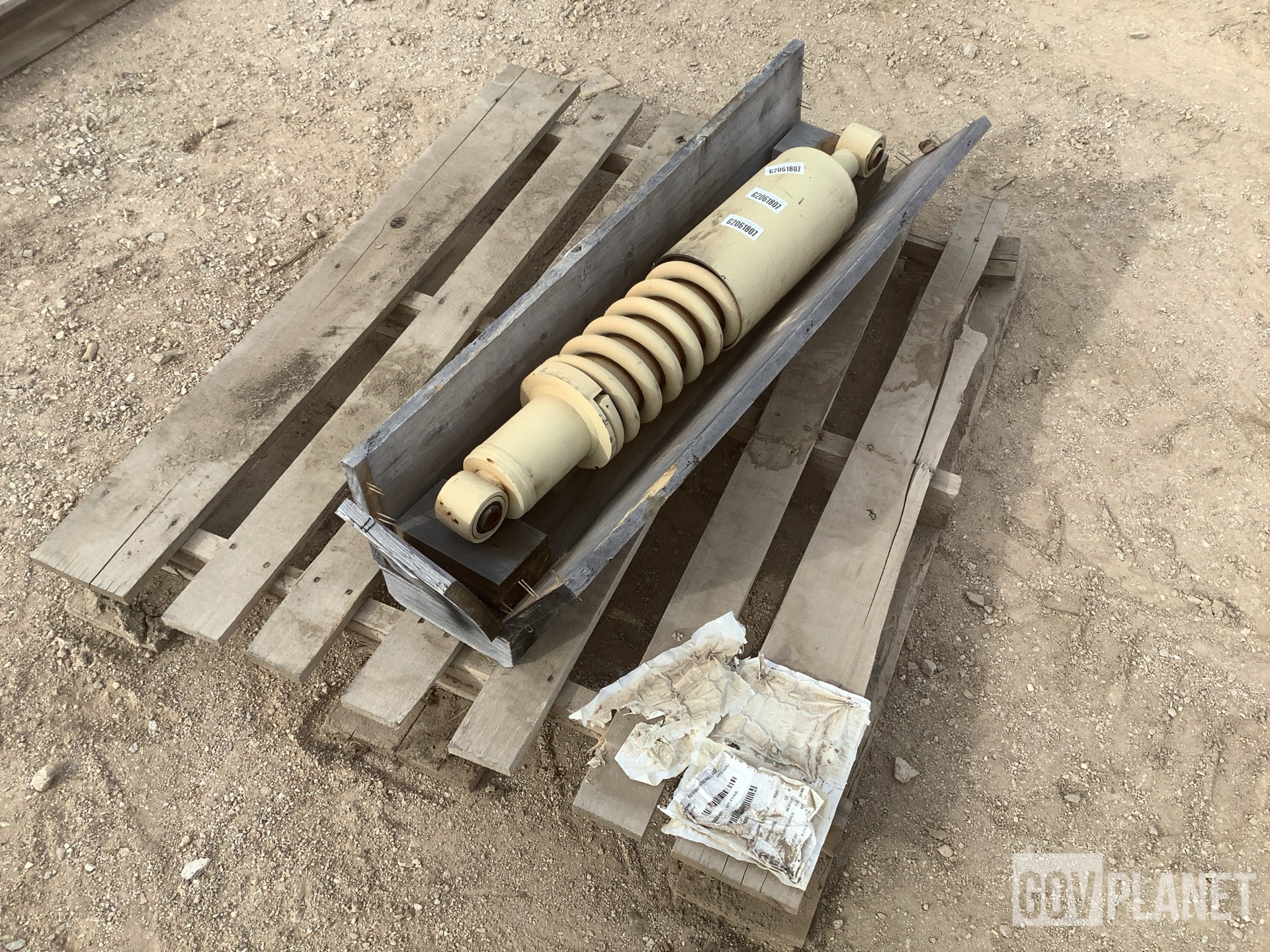 12423979 Lever Action Shock Absorber
