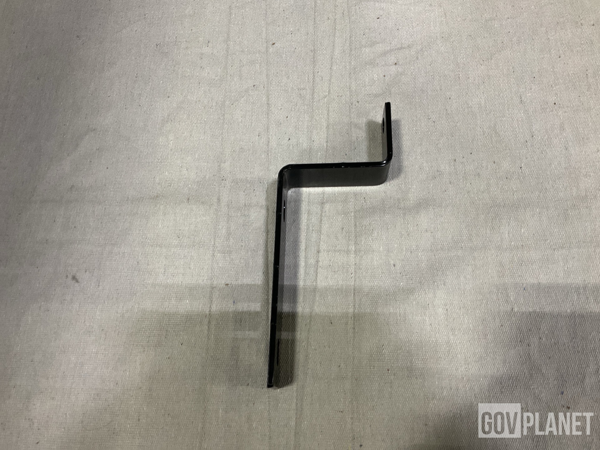 (168) General Dynamics 1000840 Mounting Brackets
