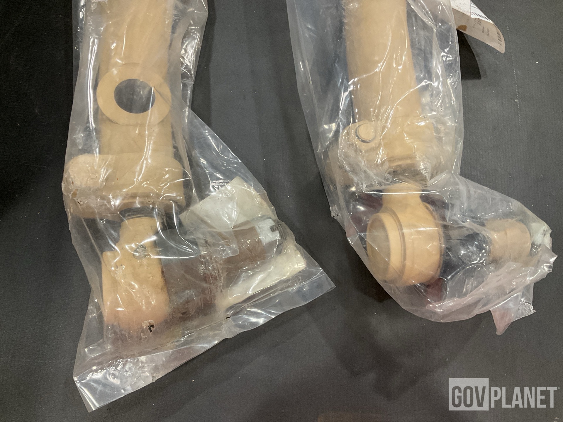 (2) Cadillac Gage Textron 135232 Steering Tie Rods