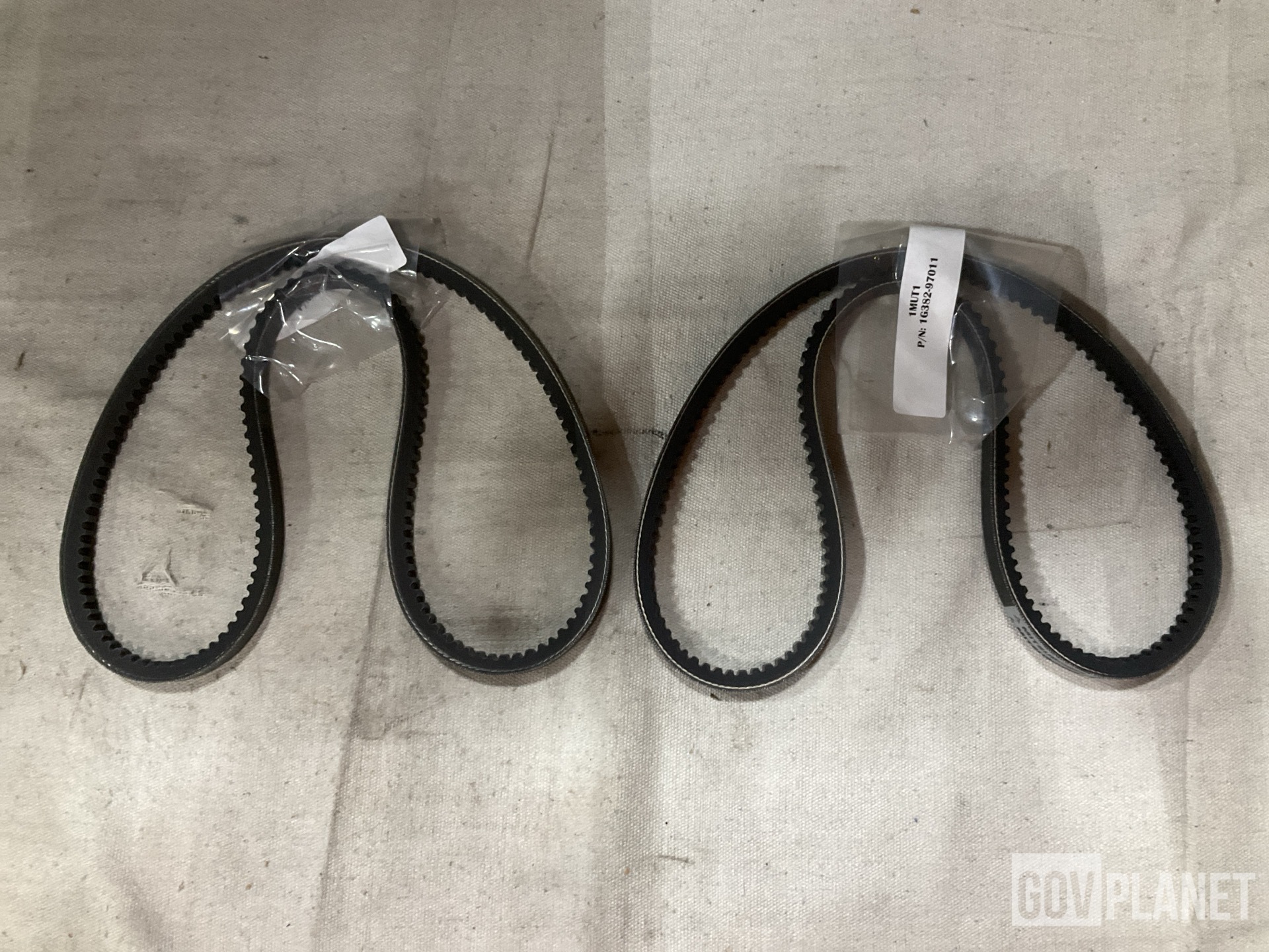 (74) Centreville 1G382-97011 Positive Drive Belts