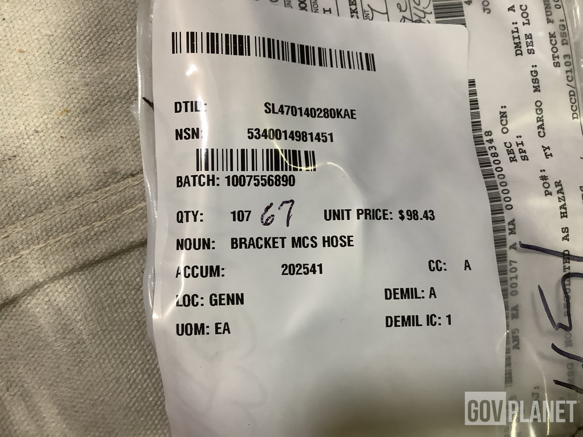 (67) BAE Systems 12365175 MCS Hose Brackets