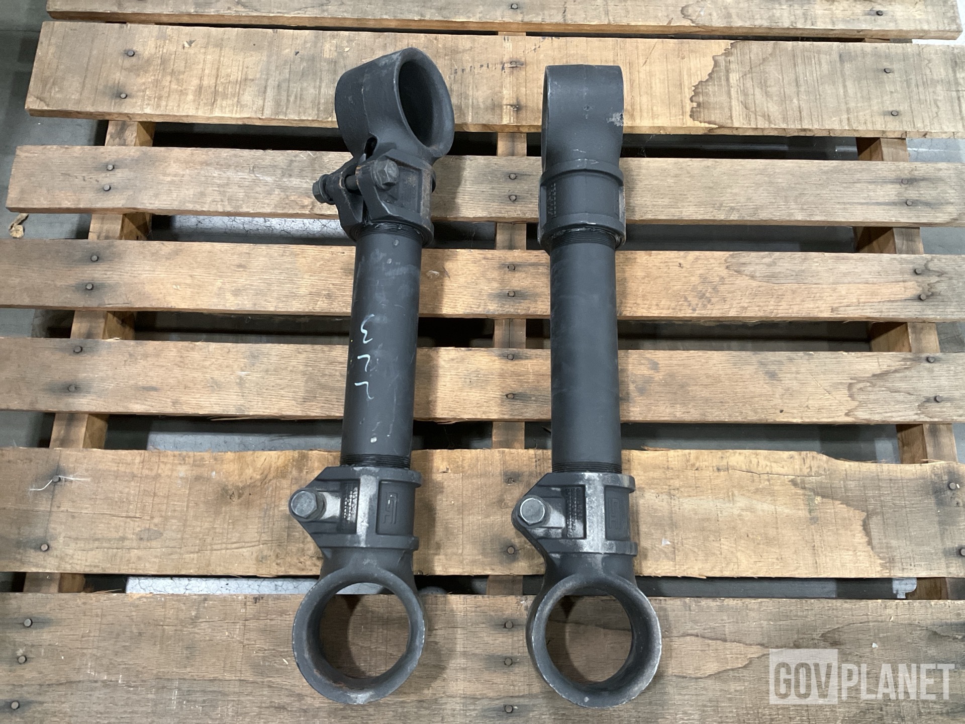 (2) Chalmers Suspension 807223 Tandem Axle Torque Rods