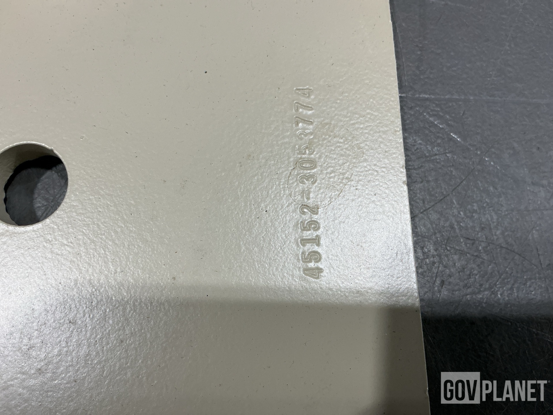 (23) Oshkosh 3053774 Mounting Brackets