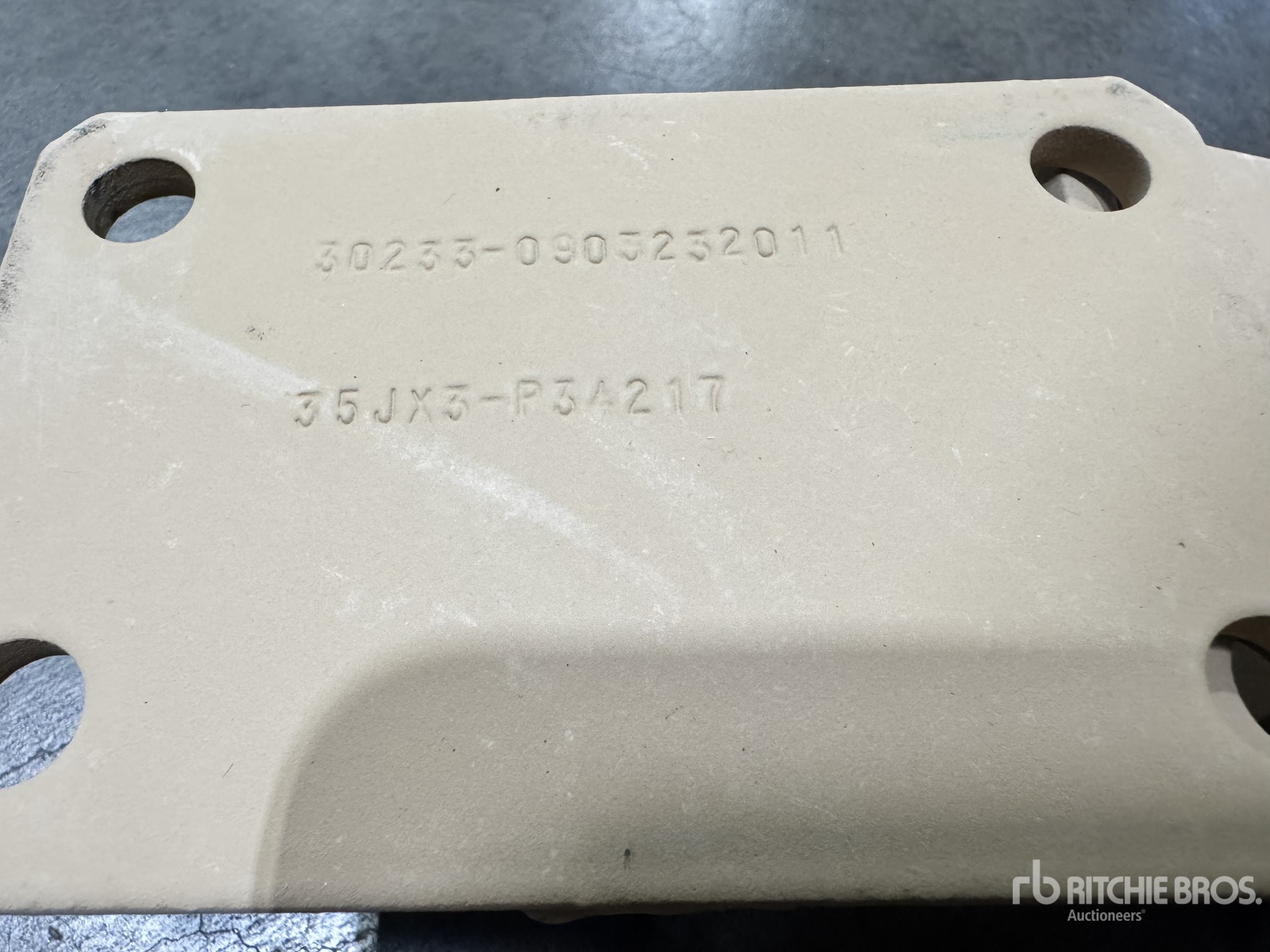 (9) Foster Miller 0903232011 Mounting Brackets