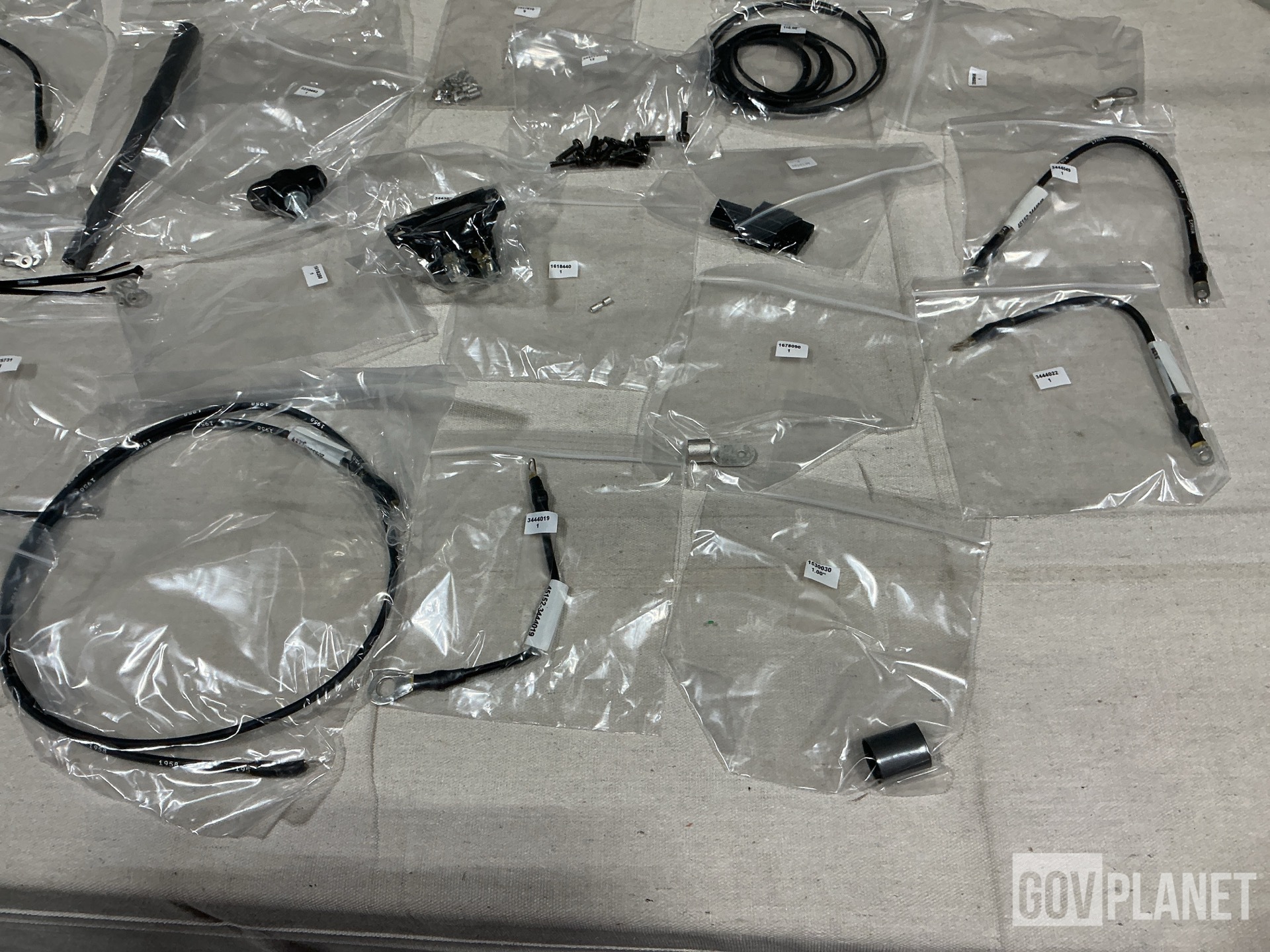 (27) Ruta Supplies 3675593 Electronic Inter-Box Parts Kits
