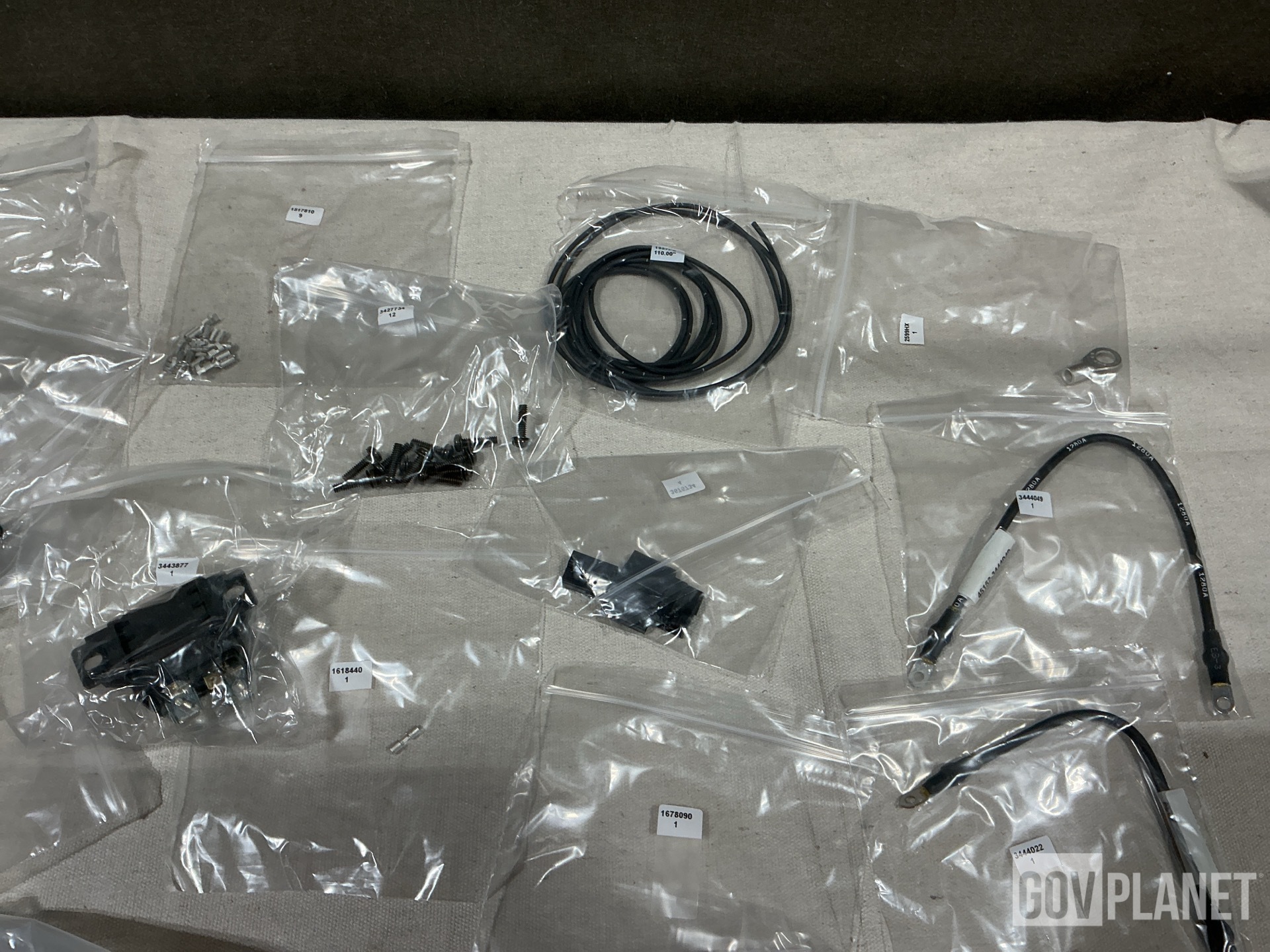 (27) Ruta Supplies 3675593 Electronic Inter-Box Parts Kits