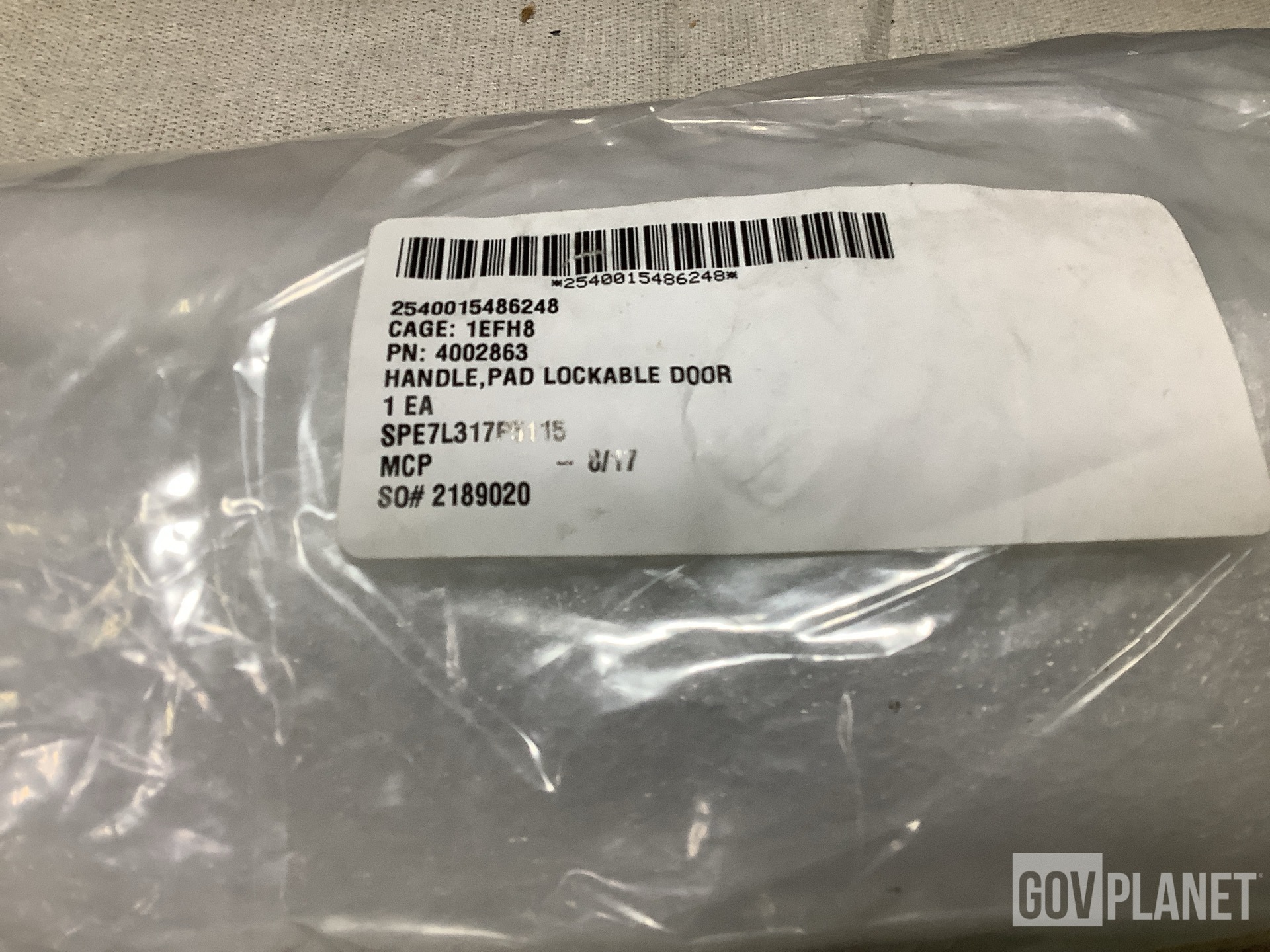 (44) General Dynamics 4002863 Door Handles