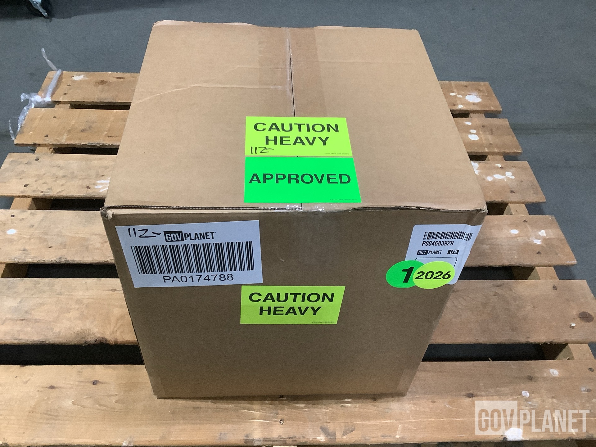 (44) General Dynamics 4002863 Door Handles