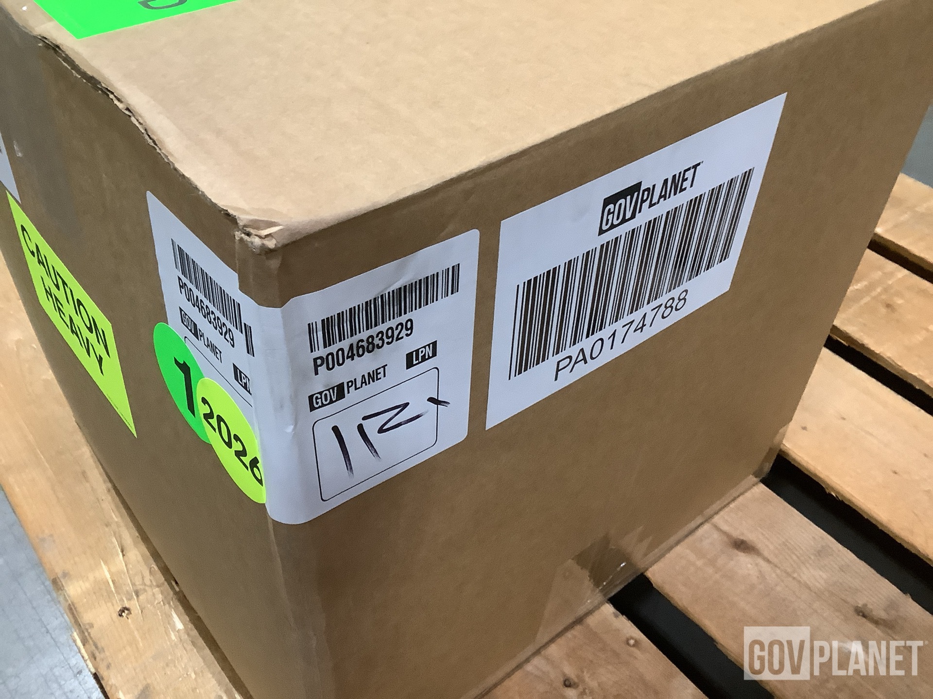 (44) General Dynamics 4002863 Door Handles