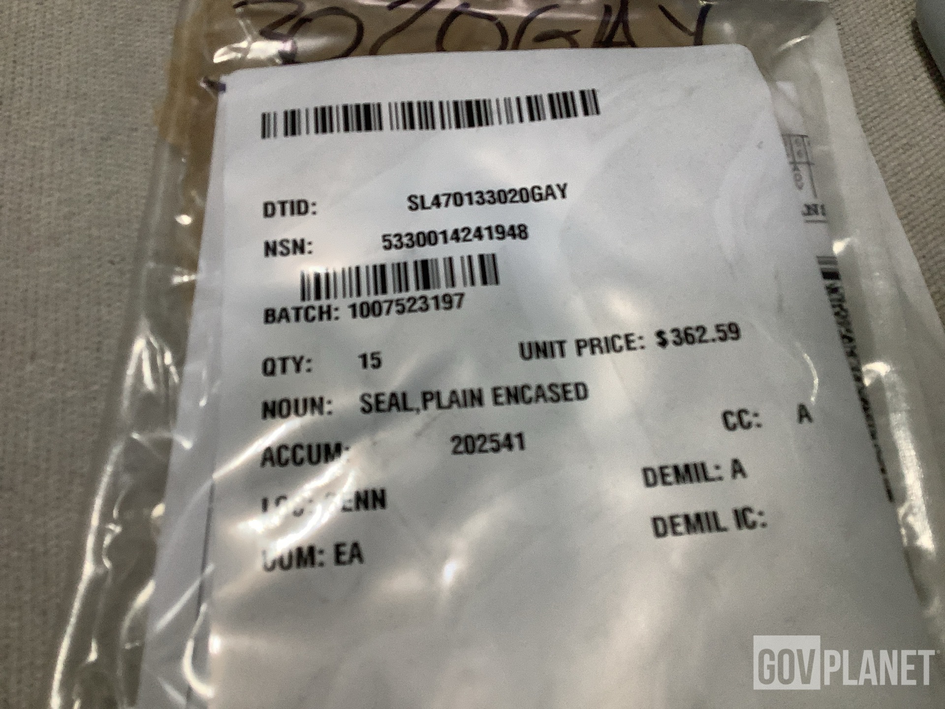 (15) SIT 21-10612 ITEM 10 Plain Encased Seals