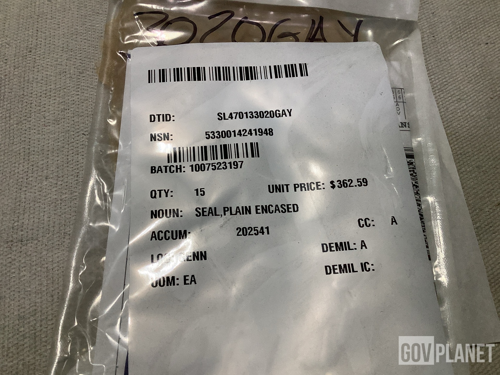 (15) SIT 21-10612 ITEM 10 Plain Encased Seals