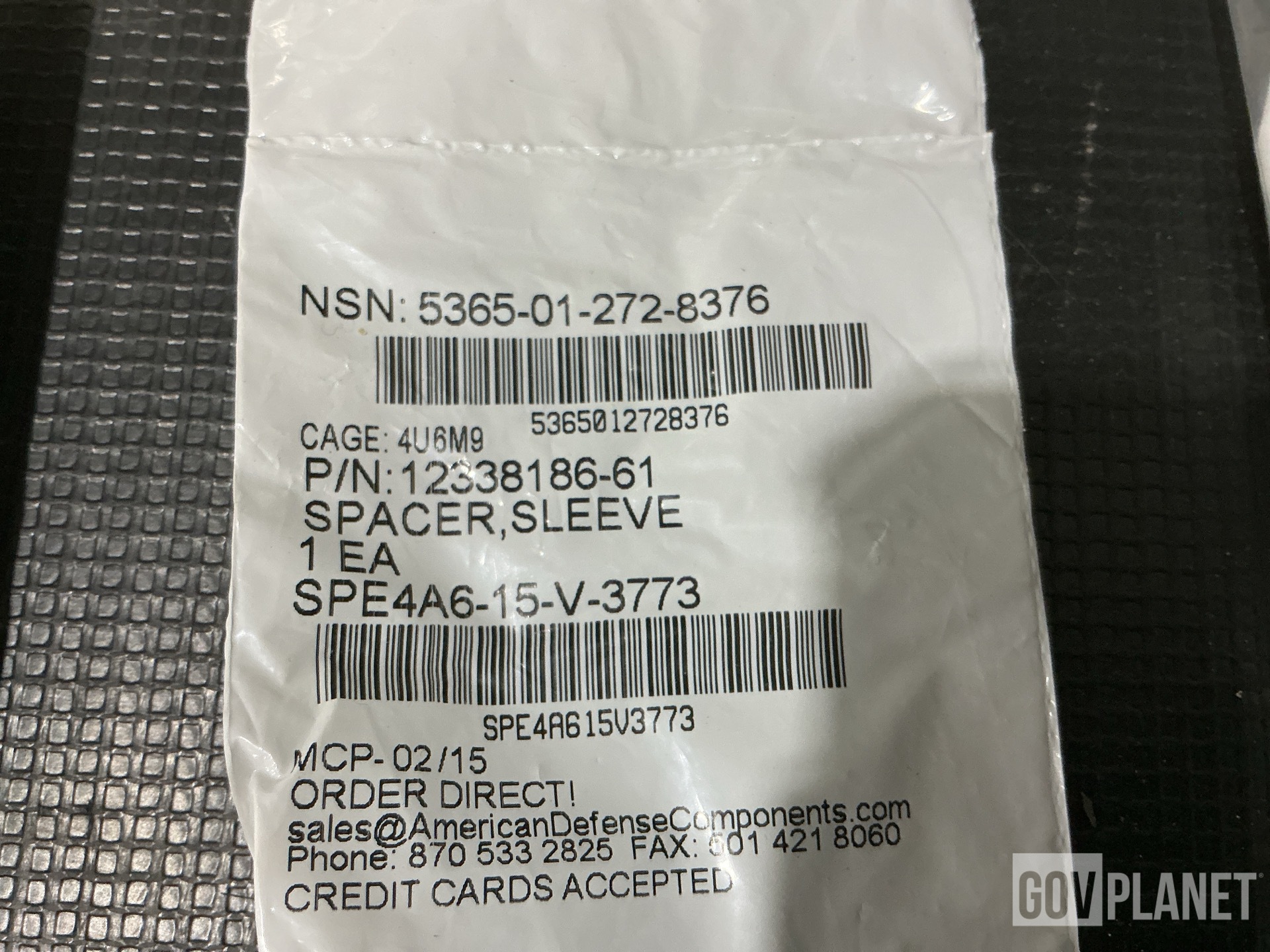 (969) 12338186-61 Sleeve Spacers