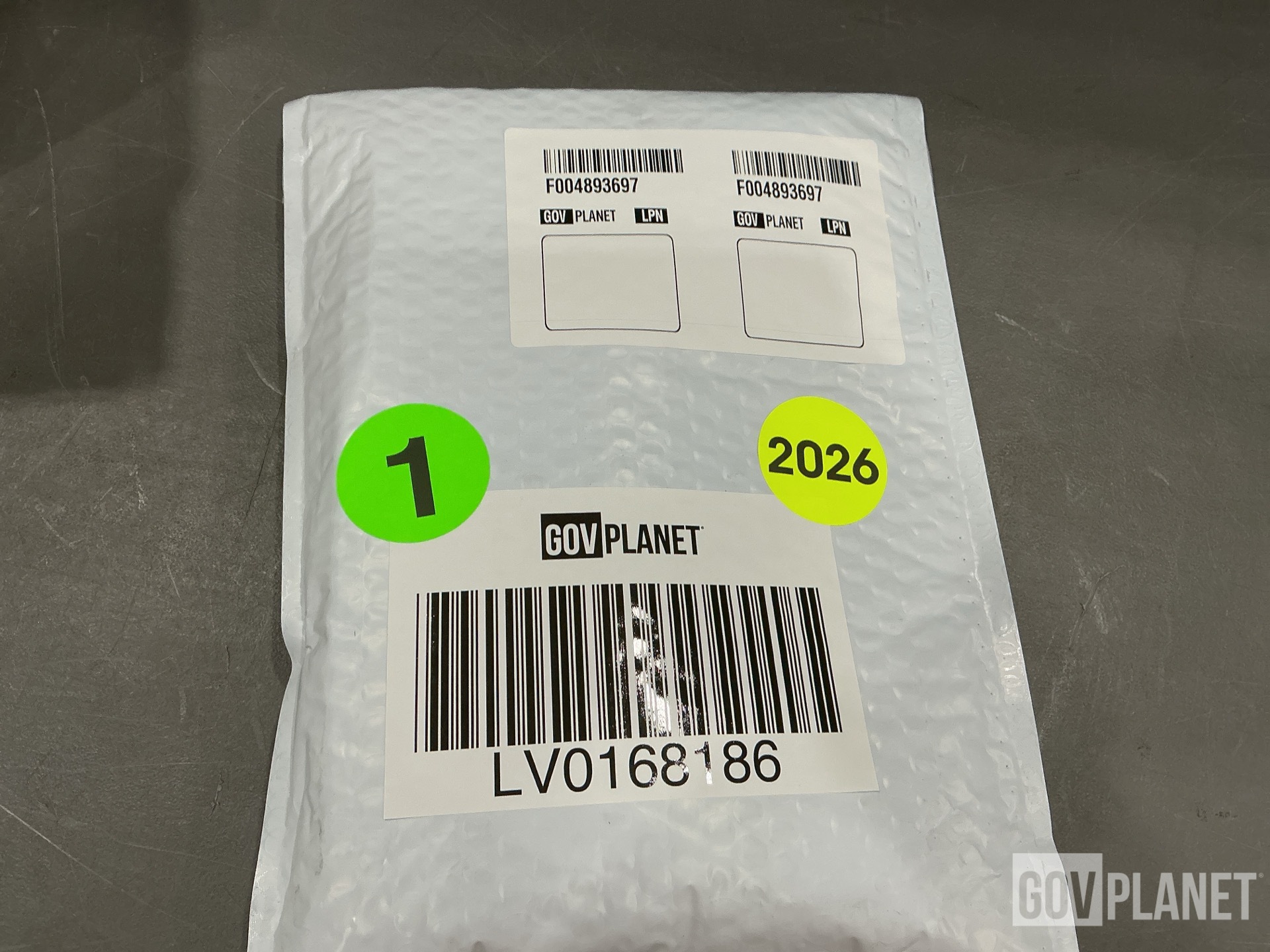 (39) Howmet Global Fastening KNS10088-4-16 Locked In Studs