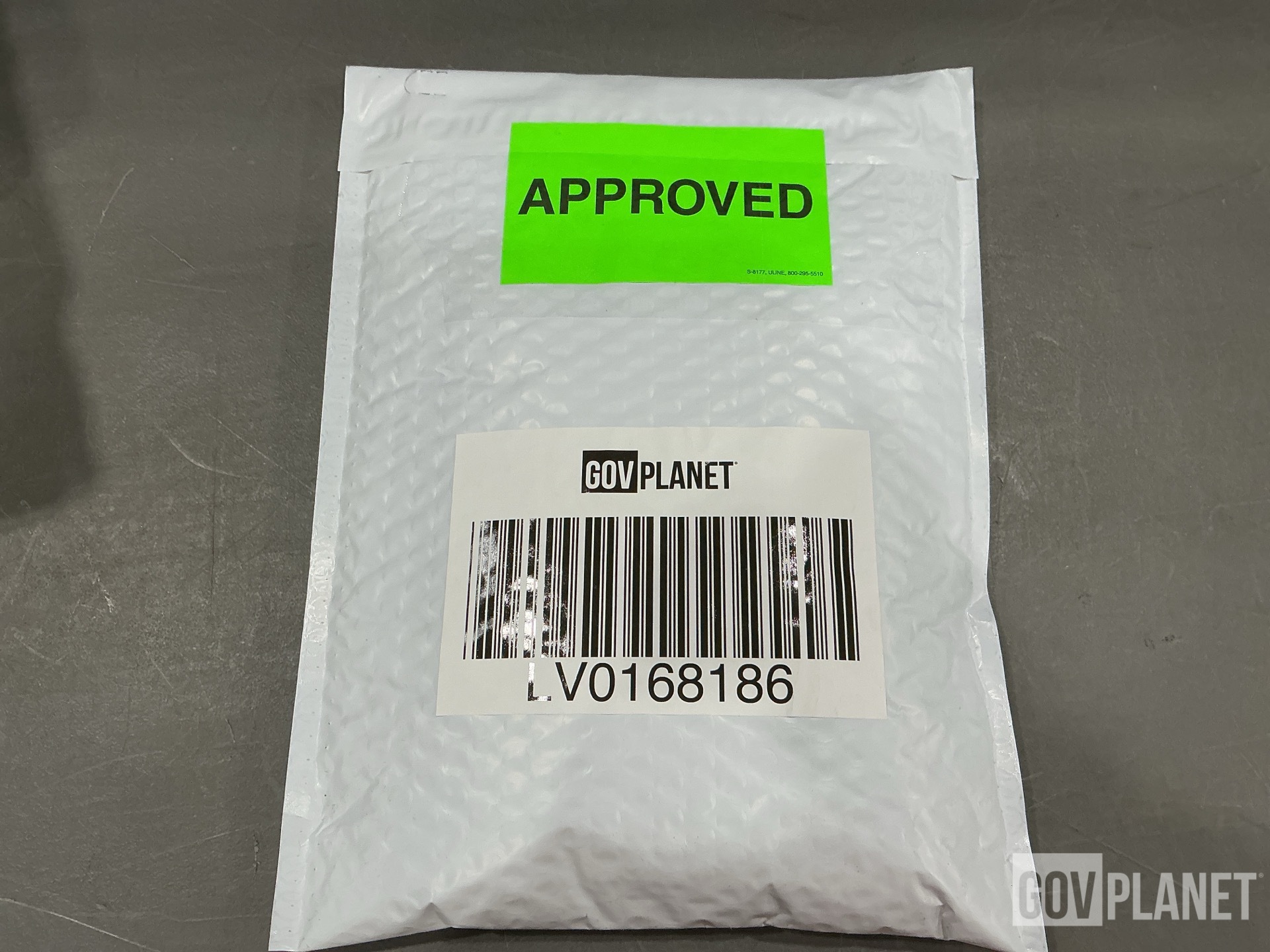(39) Howmet Global Fastening KNS10088-4-16 Locked In Studs