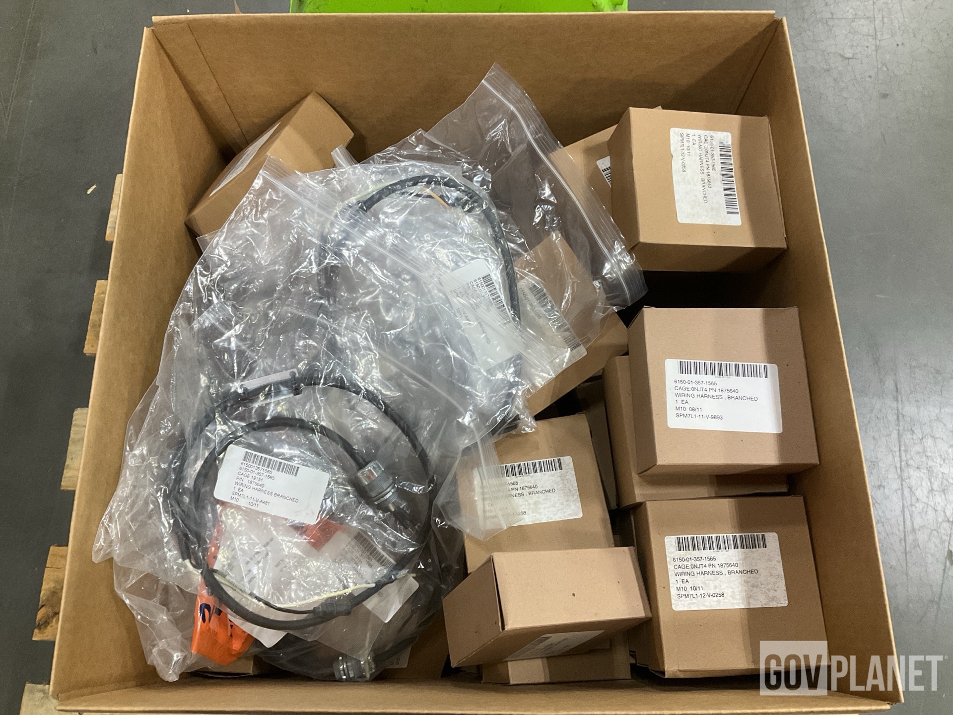 (77) Oshkosh 1875640 Branched Wiring Harnesses