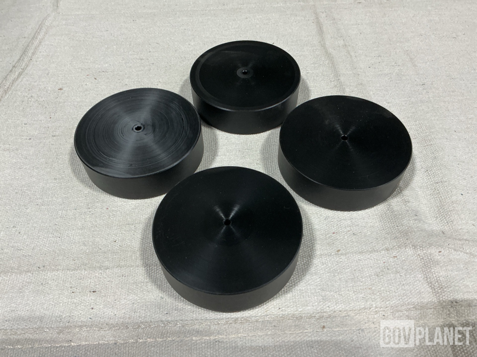 (4) Indra Sistemas 723581882-01 Dust & Moisture Seal Protective Covers