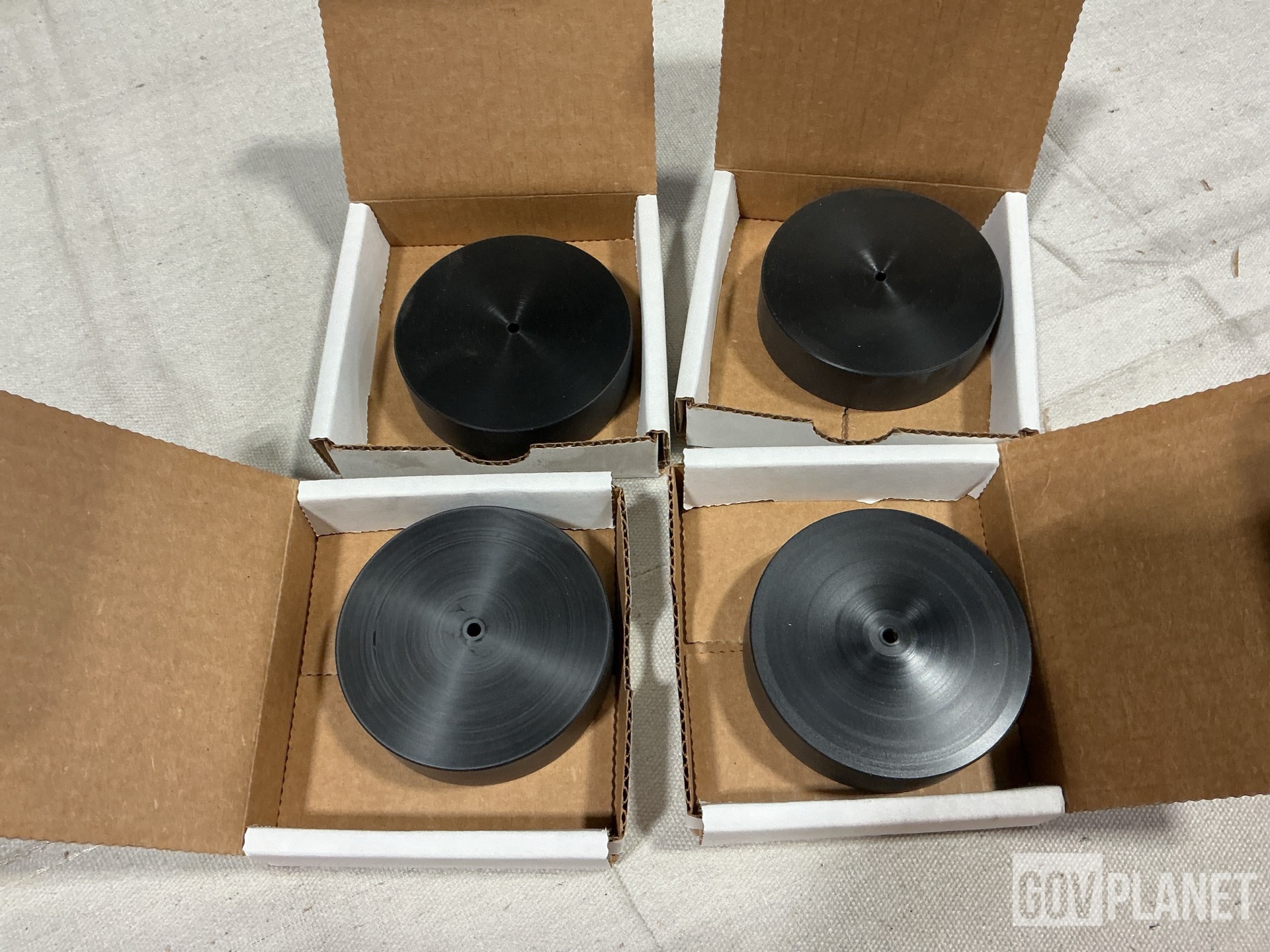 (4) Indra Sistemas 723581882-01 Dust & Moisture Seal Protective Covers