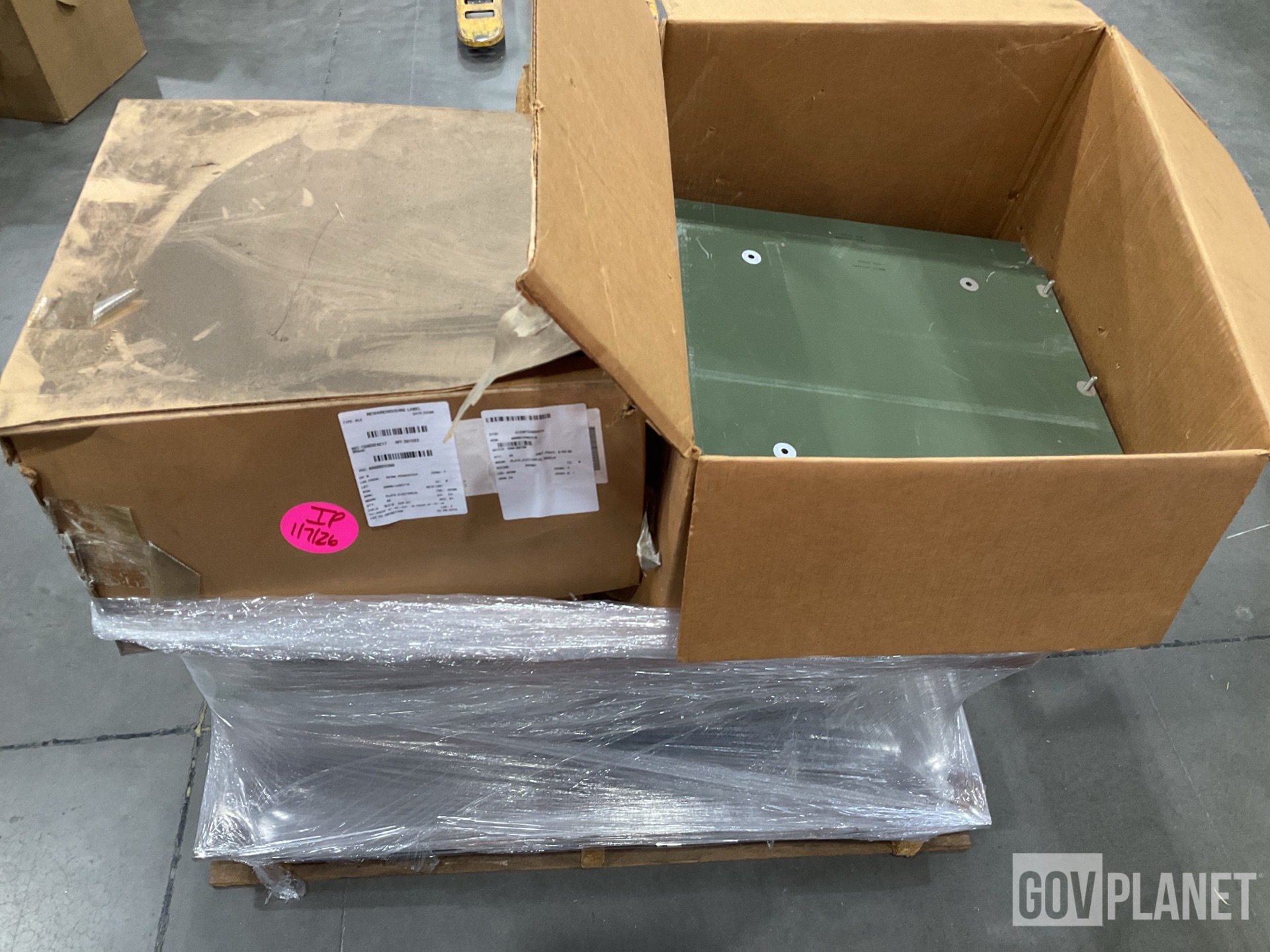 (65) Banner Machine Company A3103995-1 Electrical Shield Plates