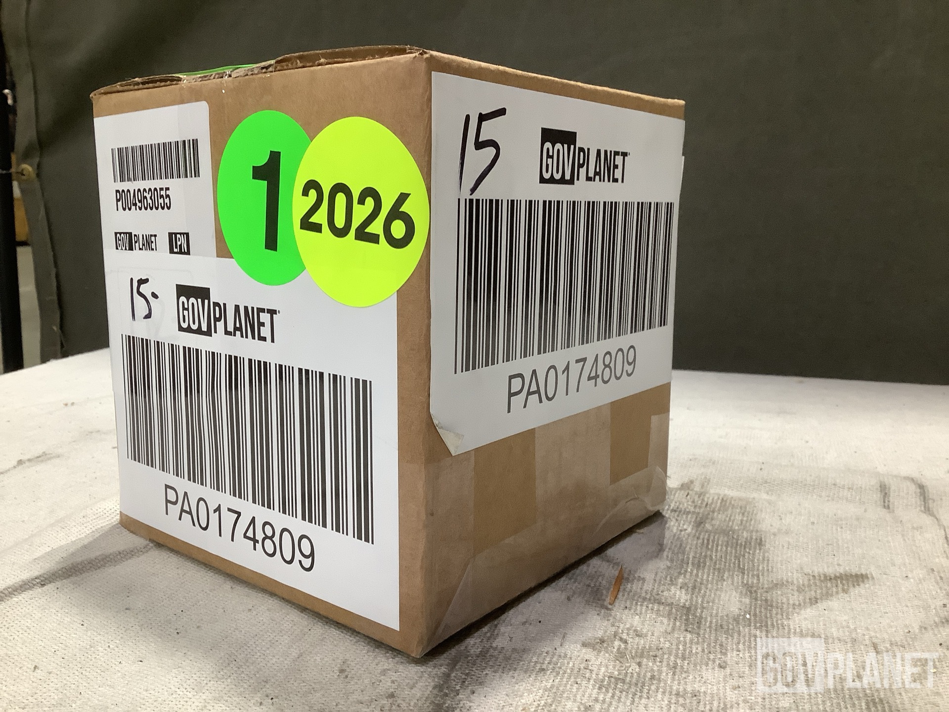 (66) 2270-84 ITEM 13 Continuous Thread Studs