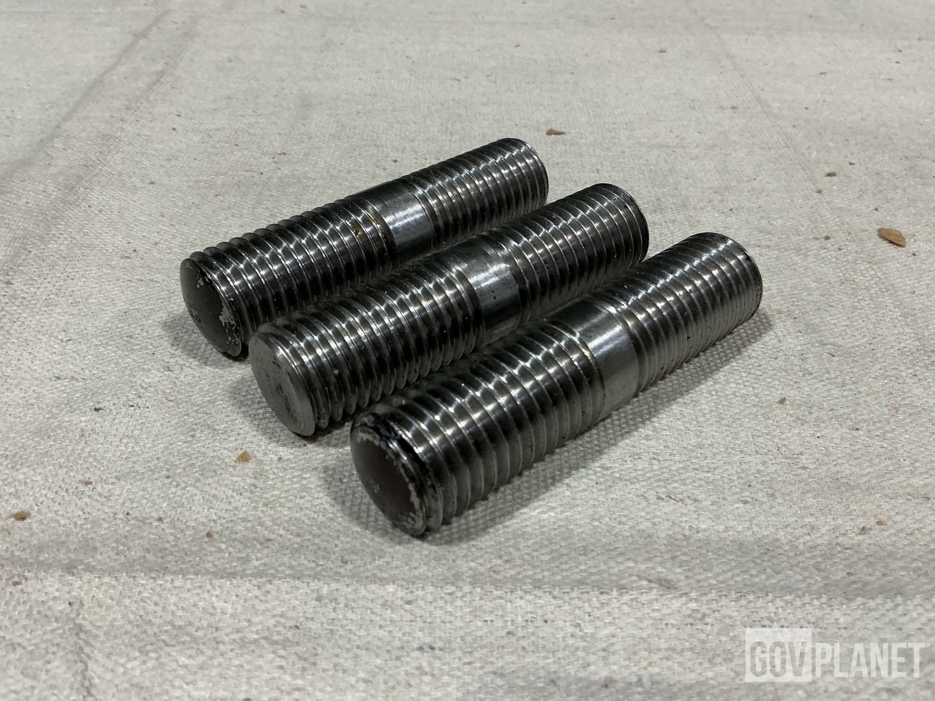 (40) Tyco NP769PART40 Shouldered & Stepped Studs