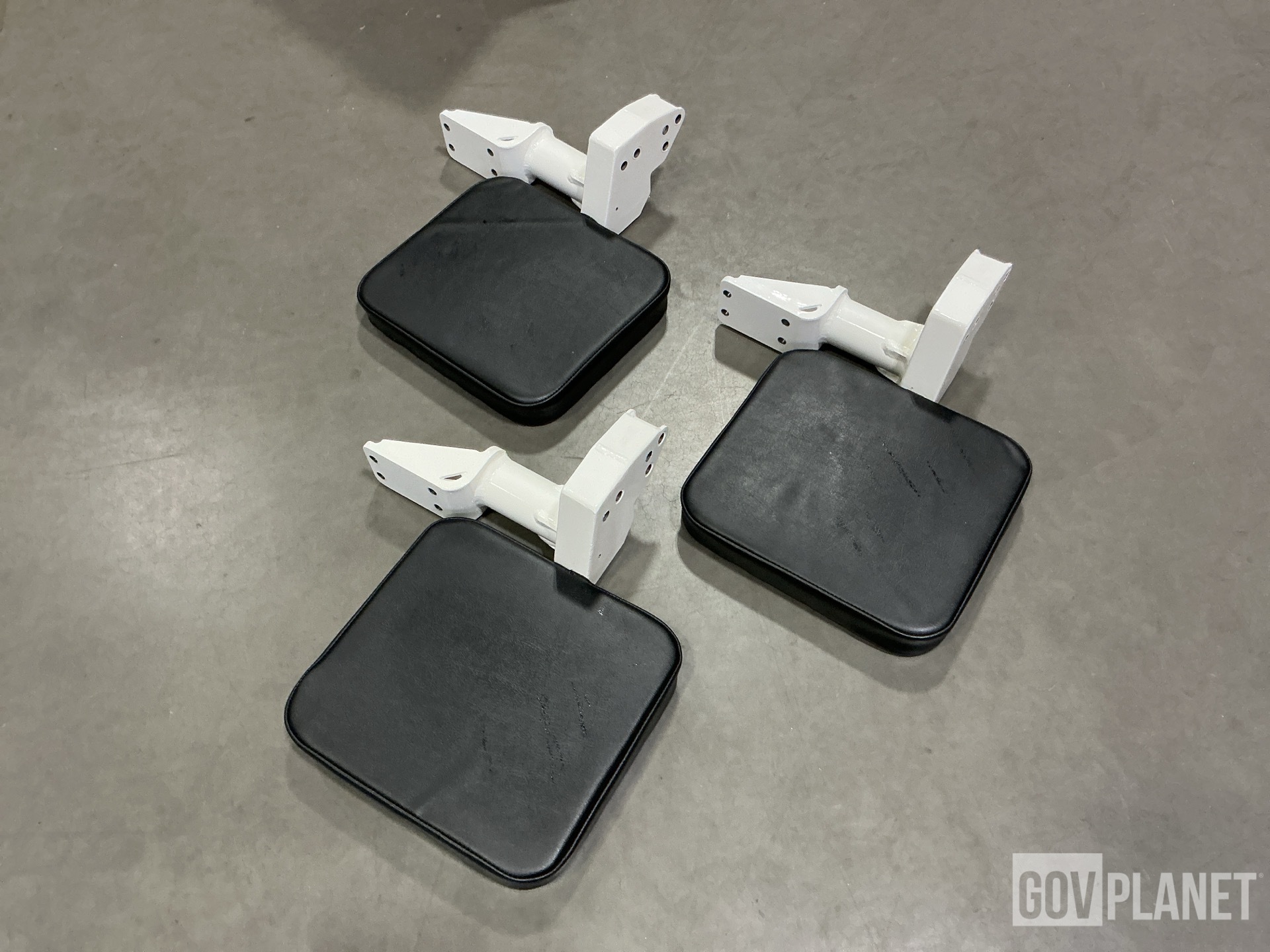 (3) Greene Metal 12581772 Vehicular Seats