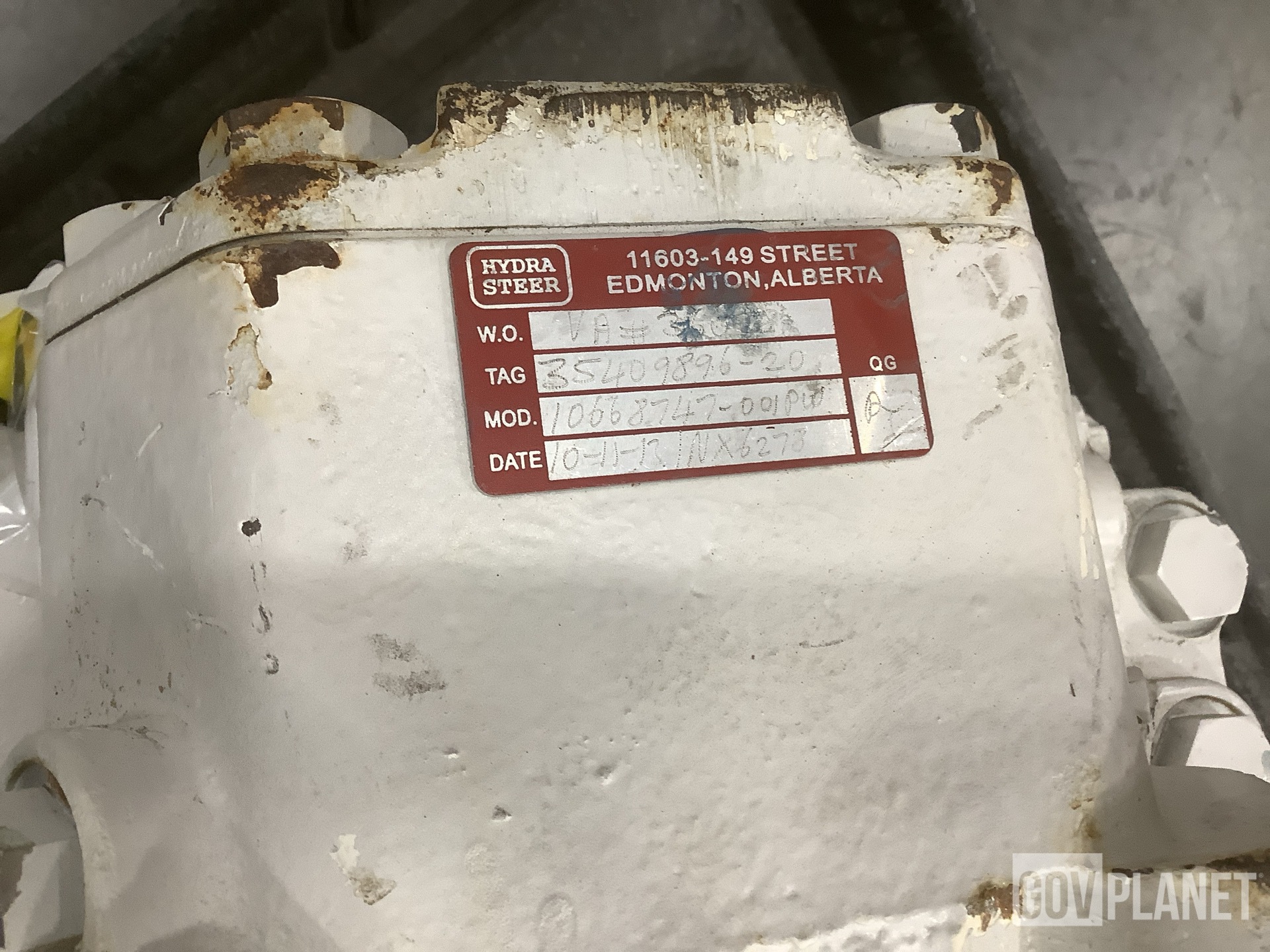 General Dynamics 10668747-001PW Steering Gear
