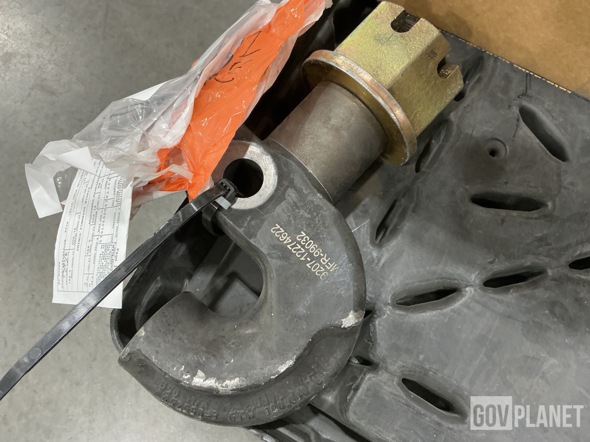 Bradley-Thompson 12274622 Towing Pintle Assembly