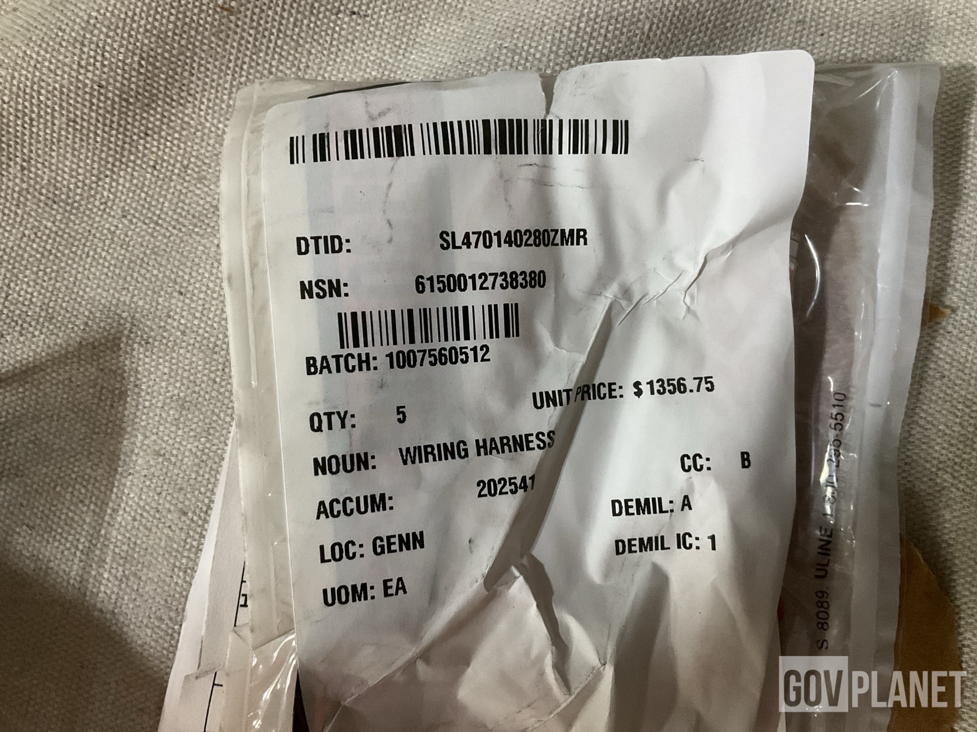 (5) 12352354 Wiring Harnesses