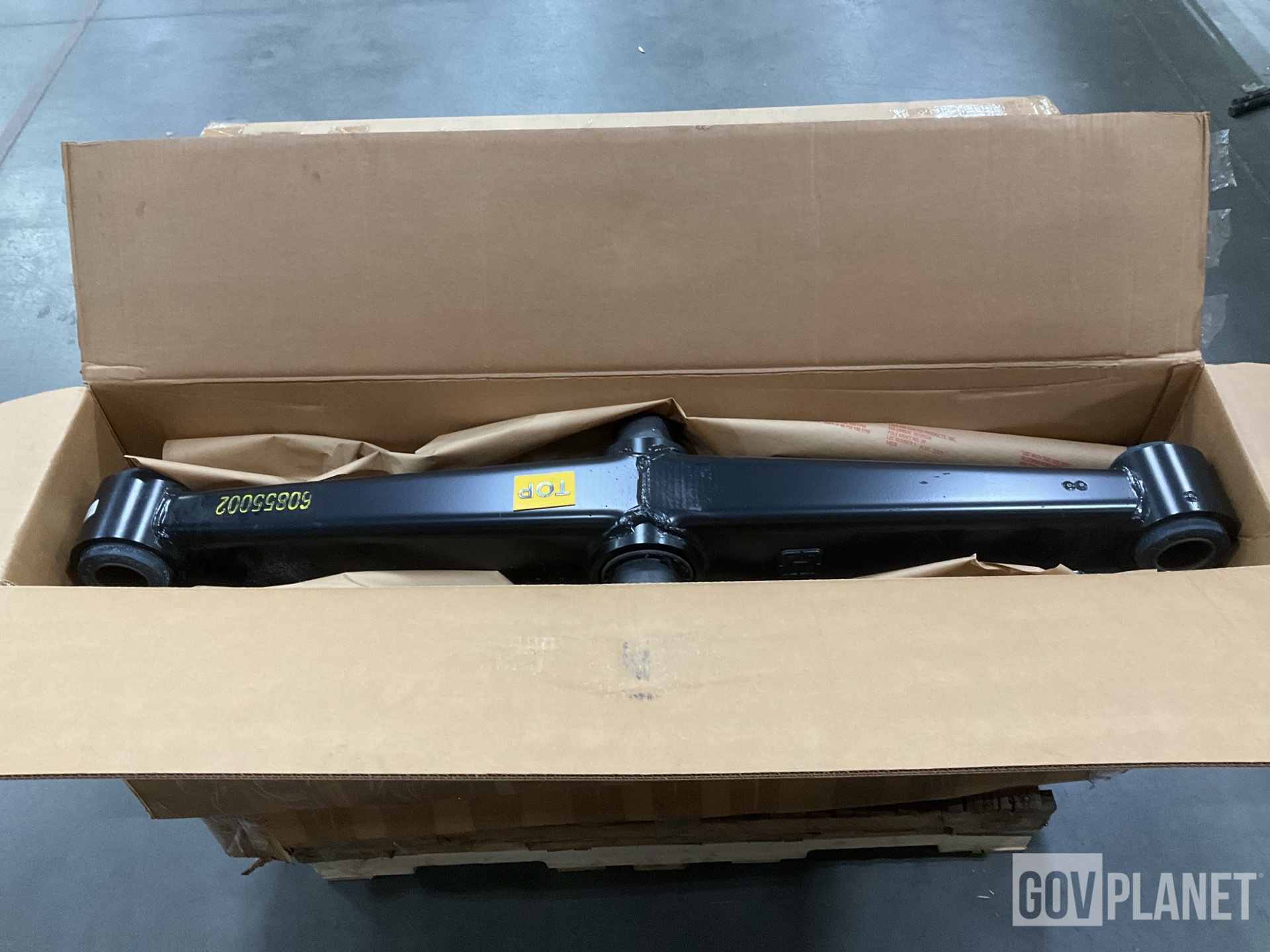 (9) HME 7500-554 Tandem Axle Torque Rods