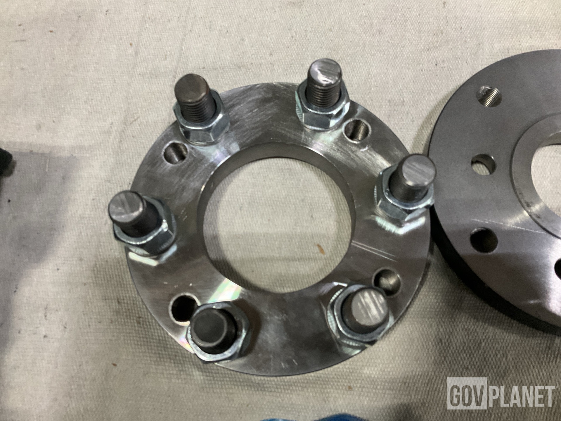 (6) Pioneer Industries DLS 203758-00 Non-Vehicular Universal Joints