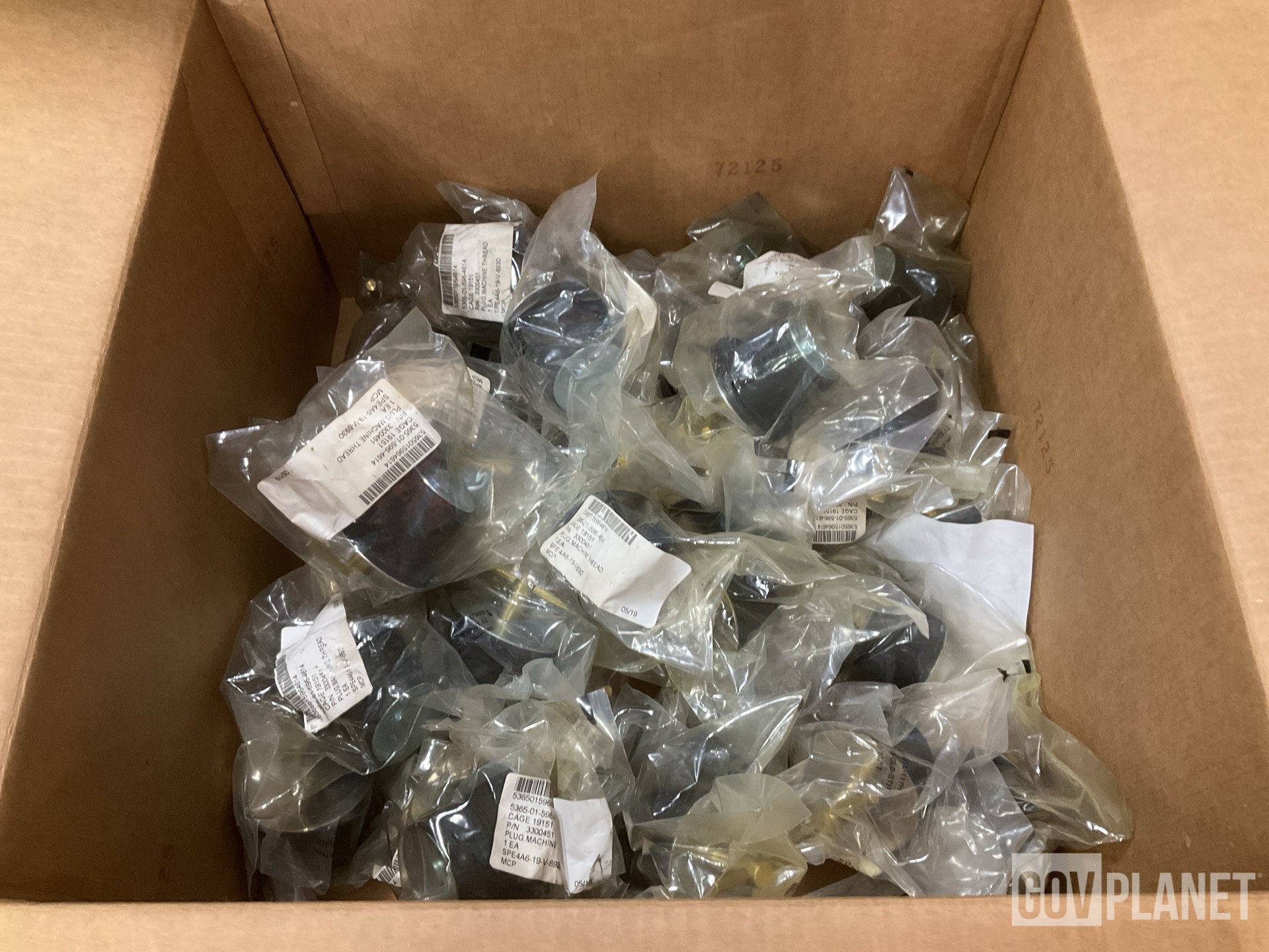 (37) Lynn Electronics 3300451 Machine Thread Plugs