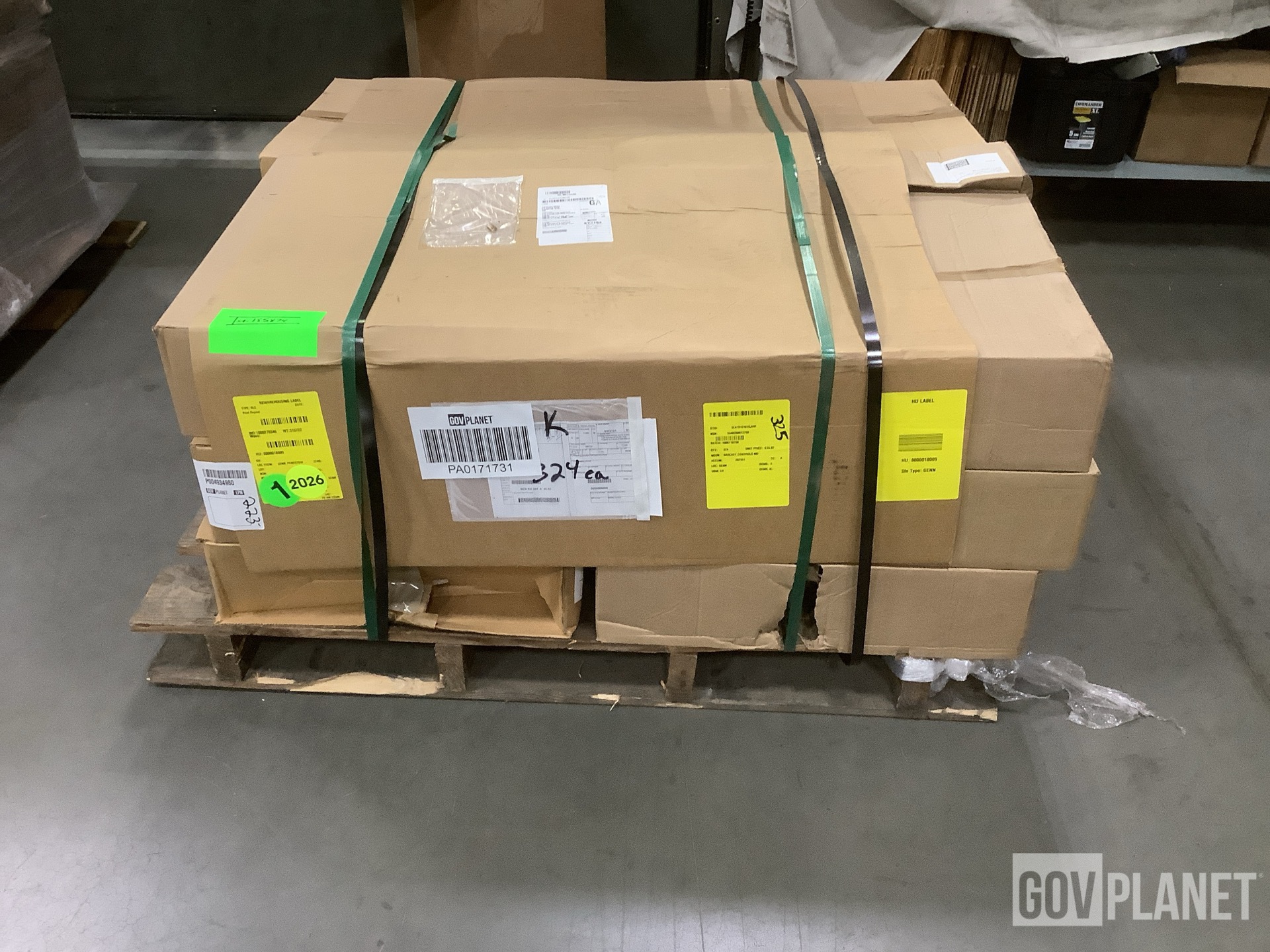 (324) Active Gear of Canada 501-402-0033 Control Mount Brackets