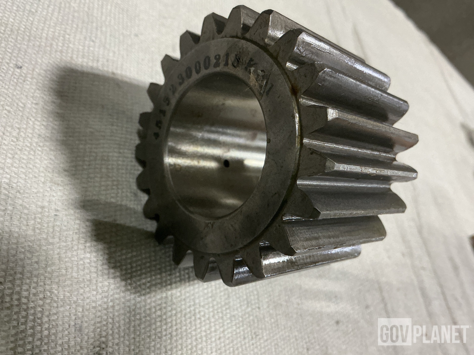 (528) Oshkosh 3000218 Spur Gears
