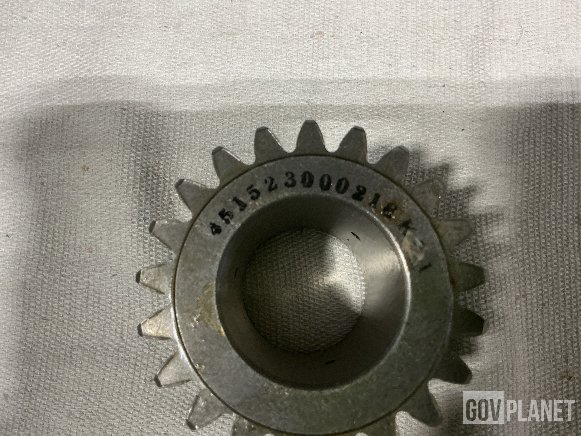 (528) Oshkosh 3000218 Spur Gears