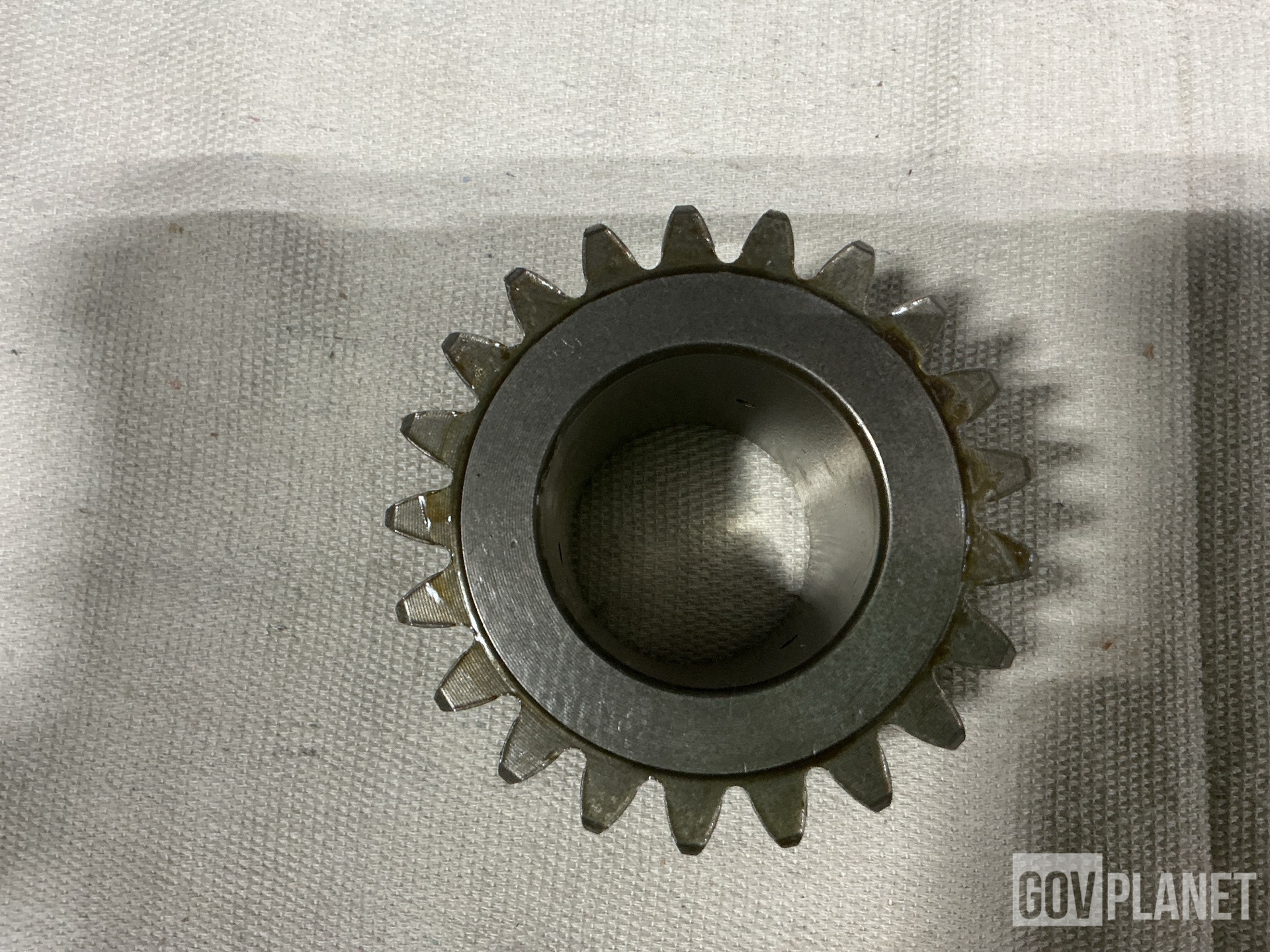 (528) Oshkosh 3000218 Spur Gears