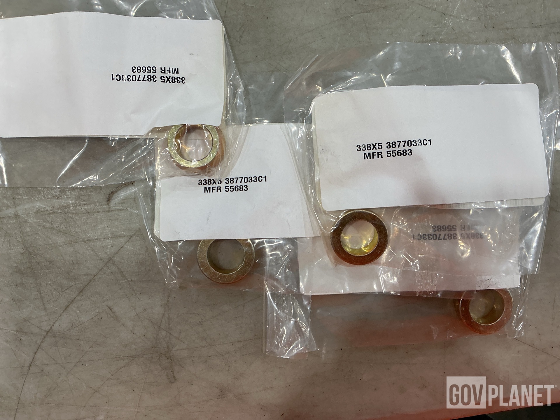 (1,286) Navistar Defense 3877033C1 Tapered Bushings