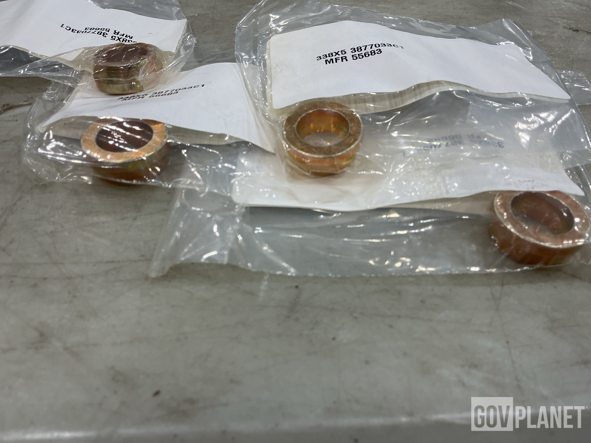 (1,286) Navistar Defense 3877033C1 Tapered Bushings