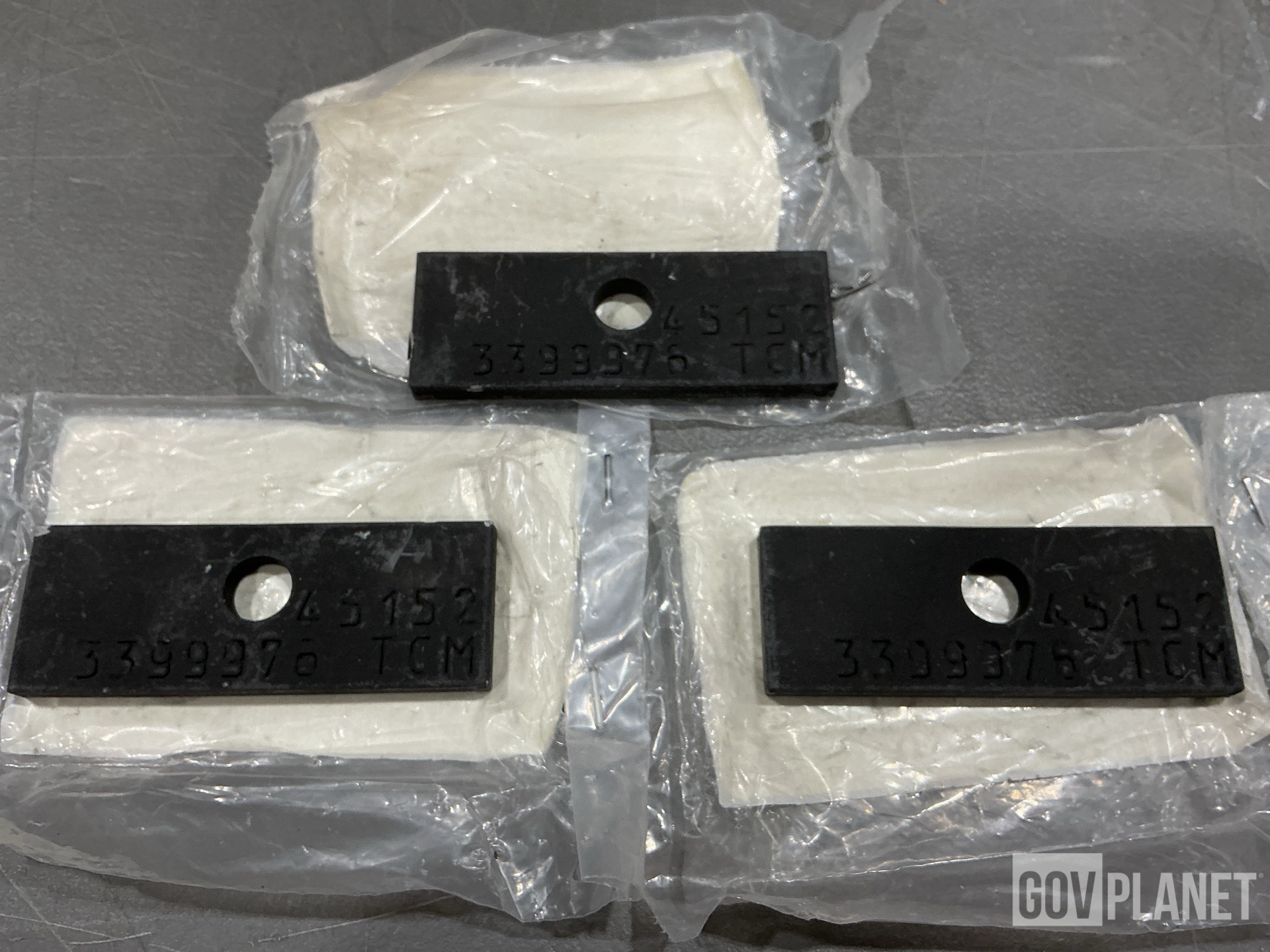 (93) Oshkosh 3399976 Plate Spacers