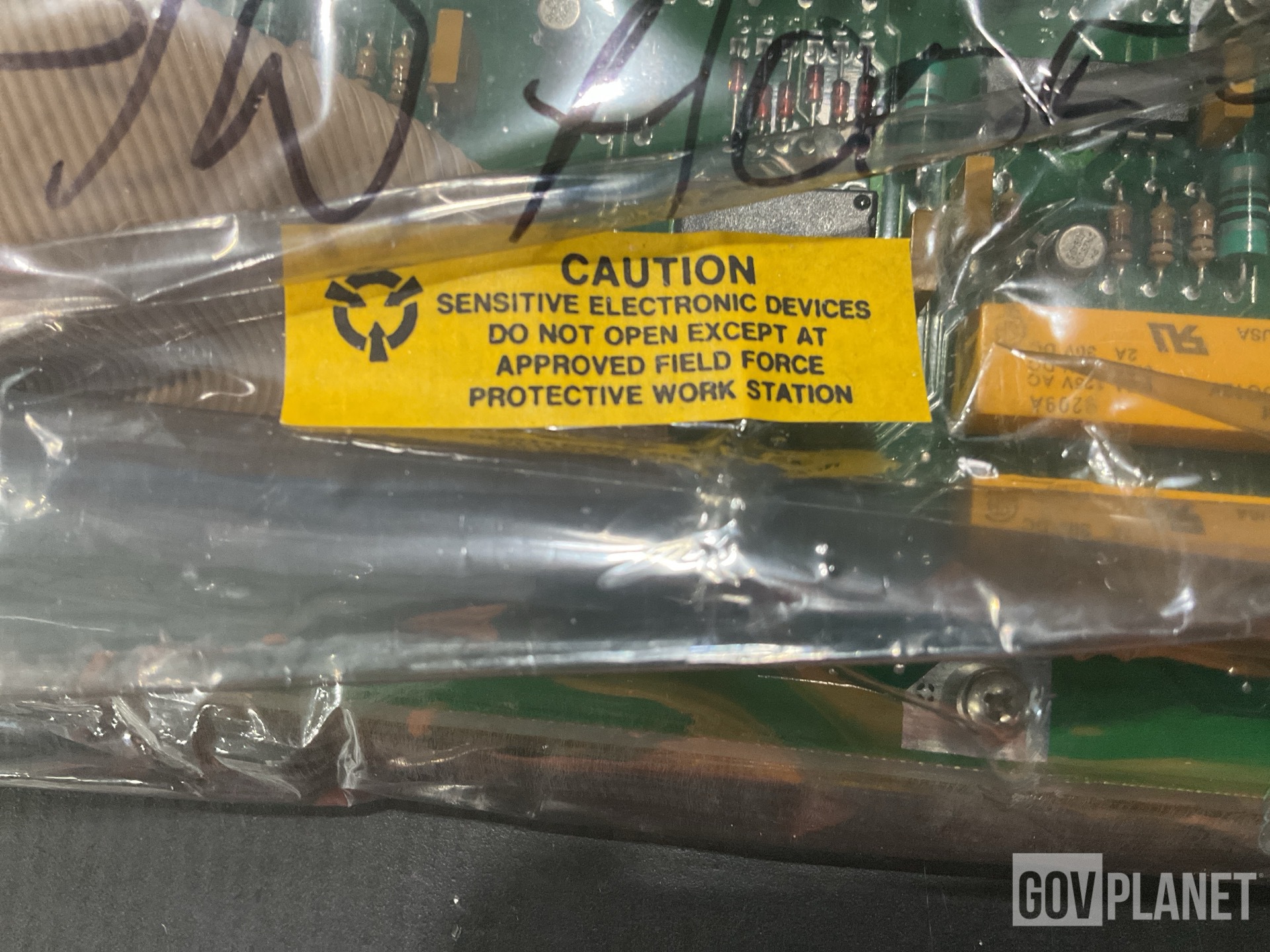 L3 10416-1200-01 Electronic Access Control