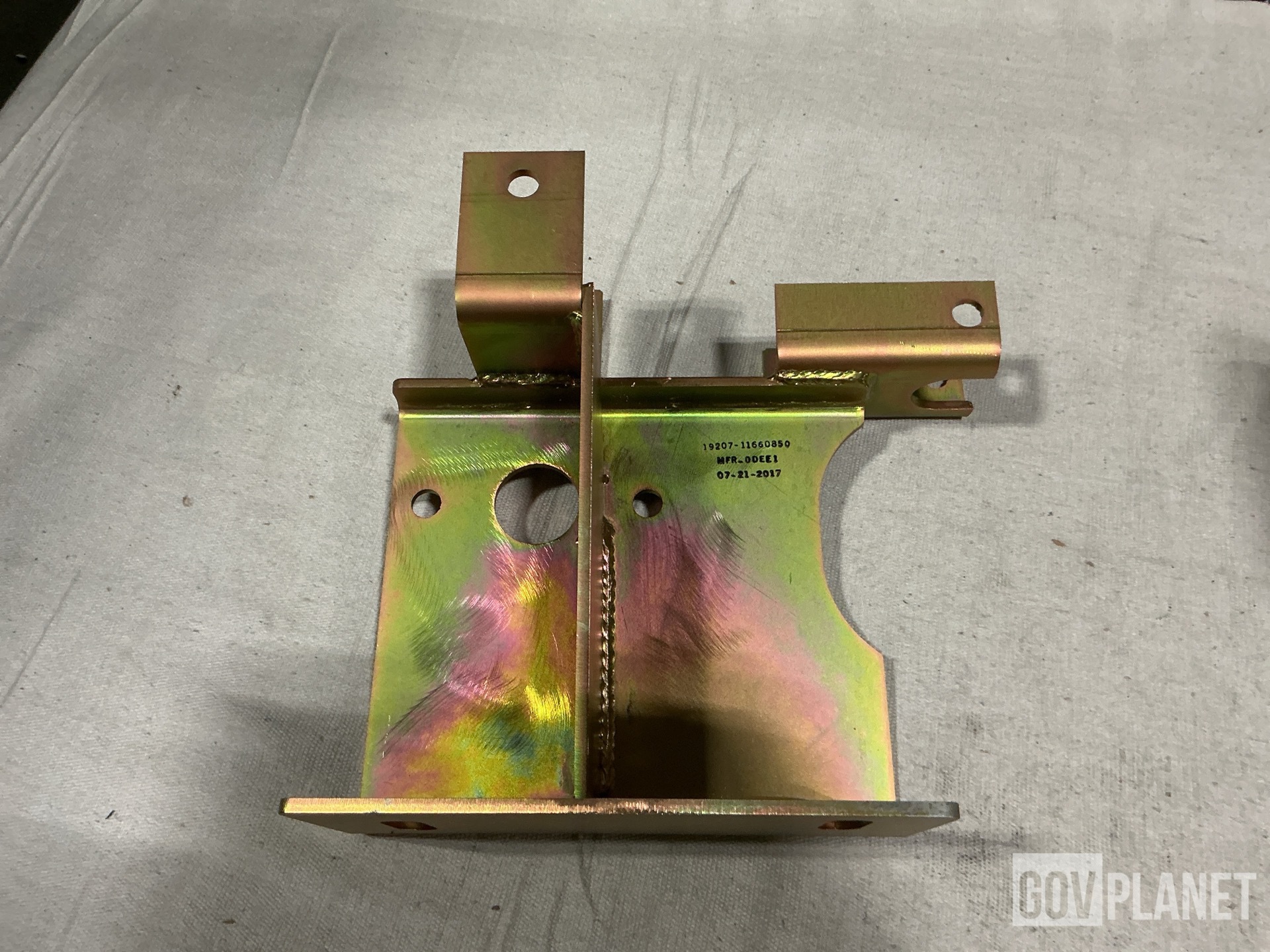 (38) Oxnard Precision Fabrication 11660850 Rotating Shaft Eye Brackets