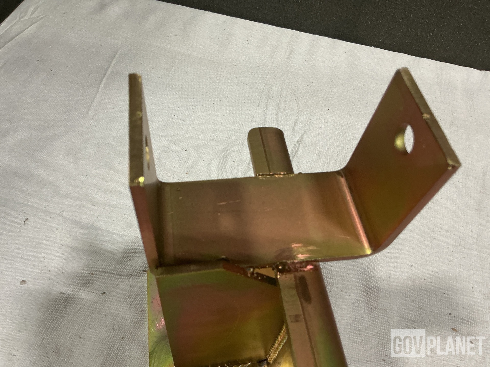 (38) Oxnard Precision Fabrication 11660850 Rotating Shaft Eye Brackets